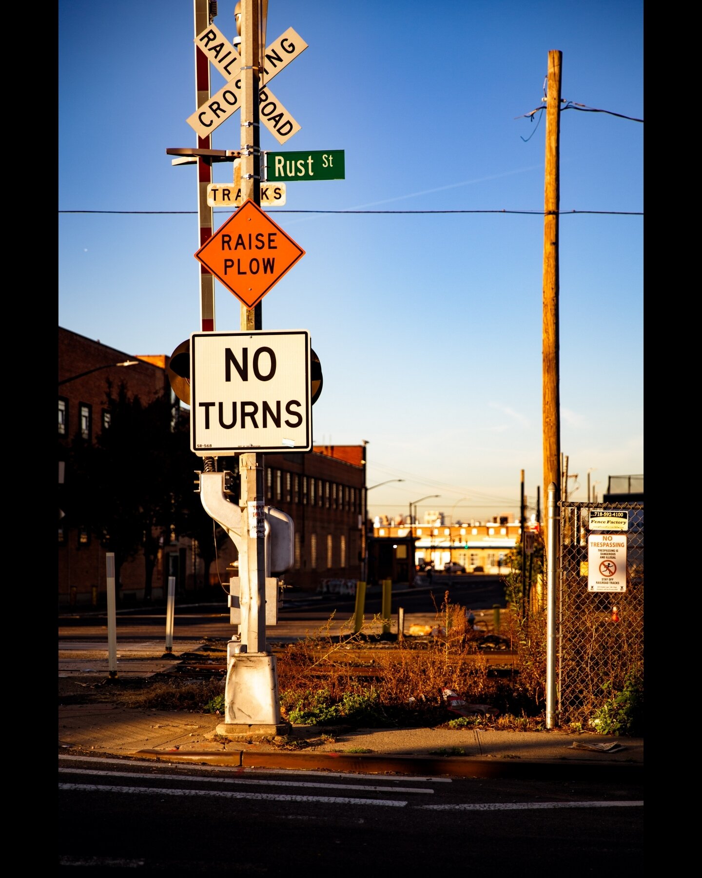 From my &quot;On Track&quot; Series: Crossing it

#trains #tracks #queens #newyork #maspeth #lifestyle #metaphore #noturns #rusty #watchout #risktaker #challenge #nocowardicehere #facingfuture #callmeafter