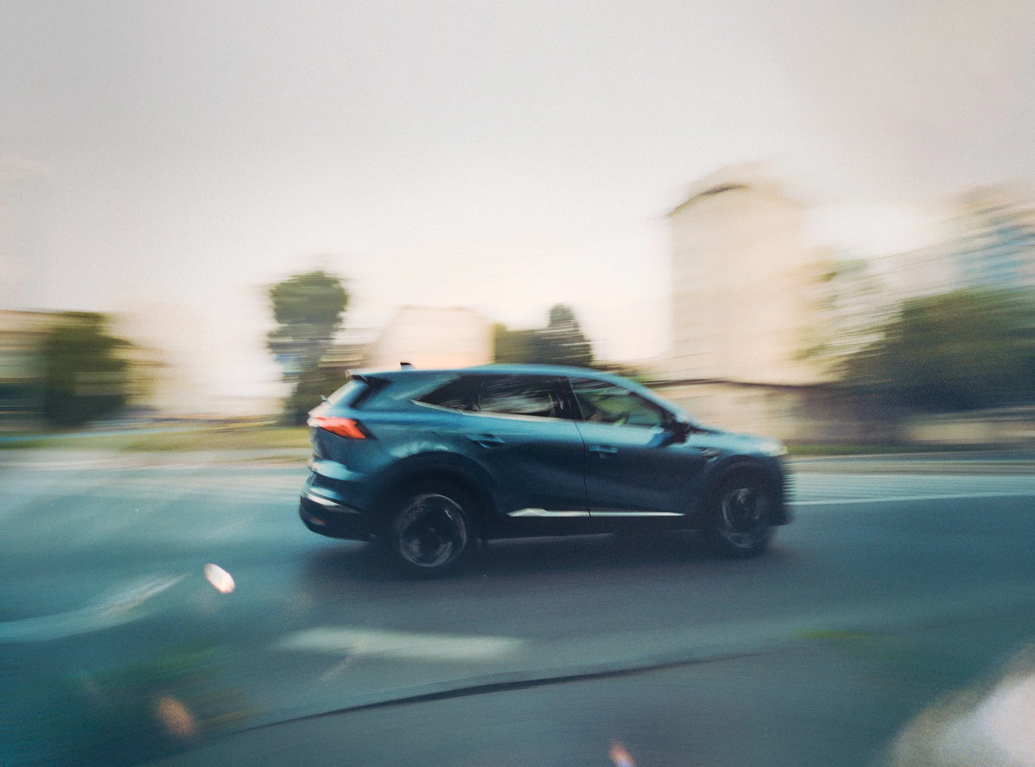 ken_brown_car_photography_renault_002_002-1.jpg