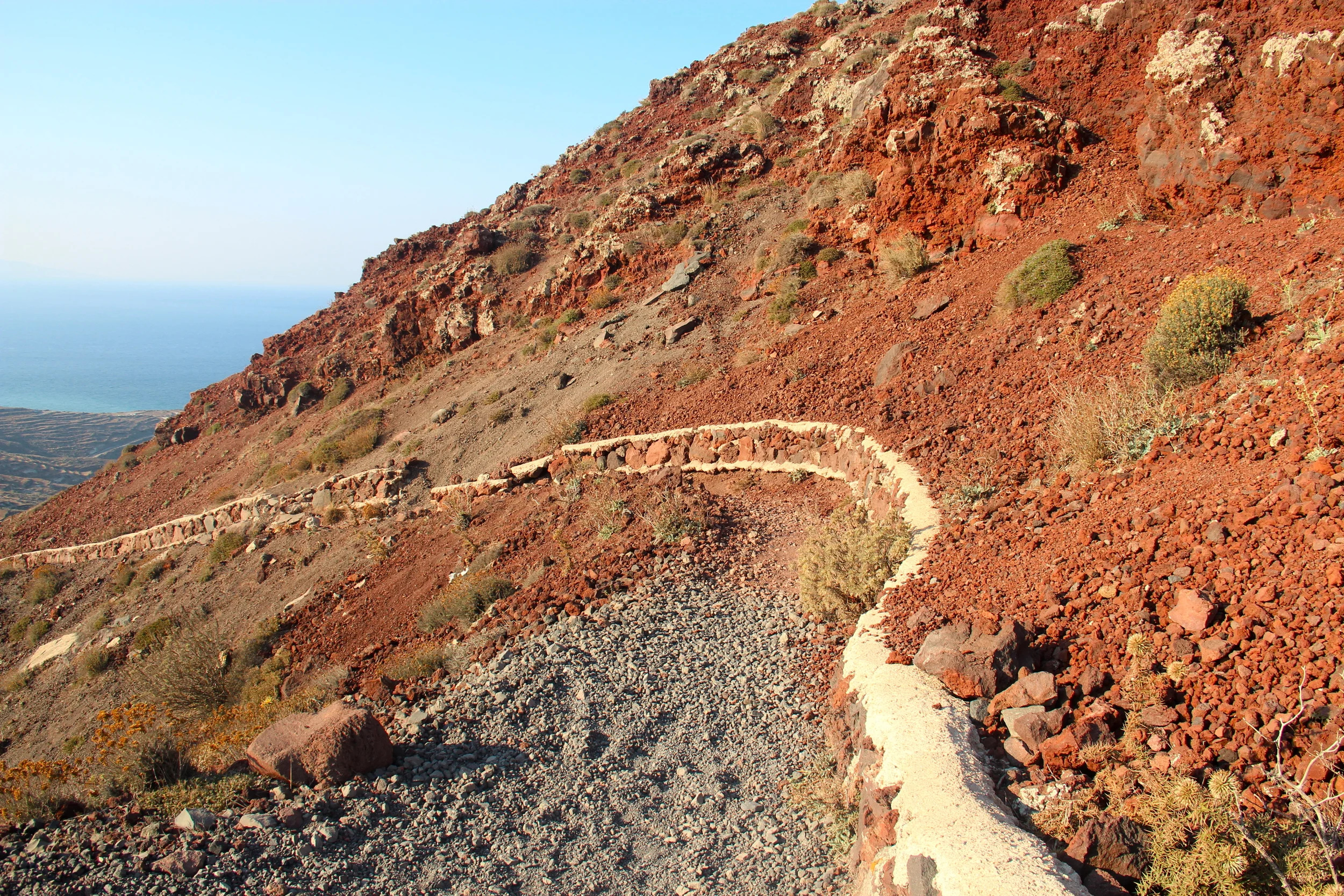 Hot rocks on the long road to Oia. Don't wear sandals. 