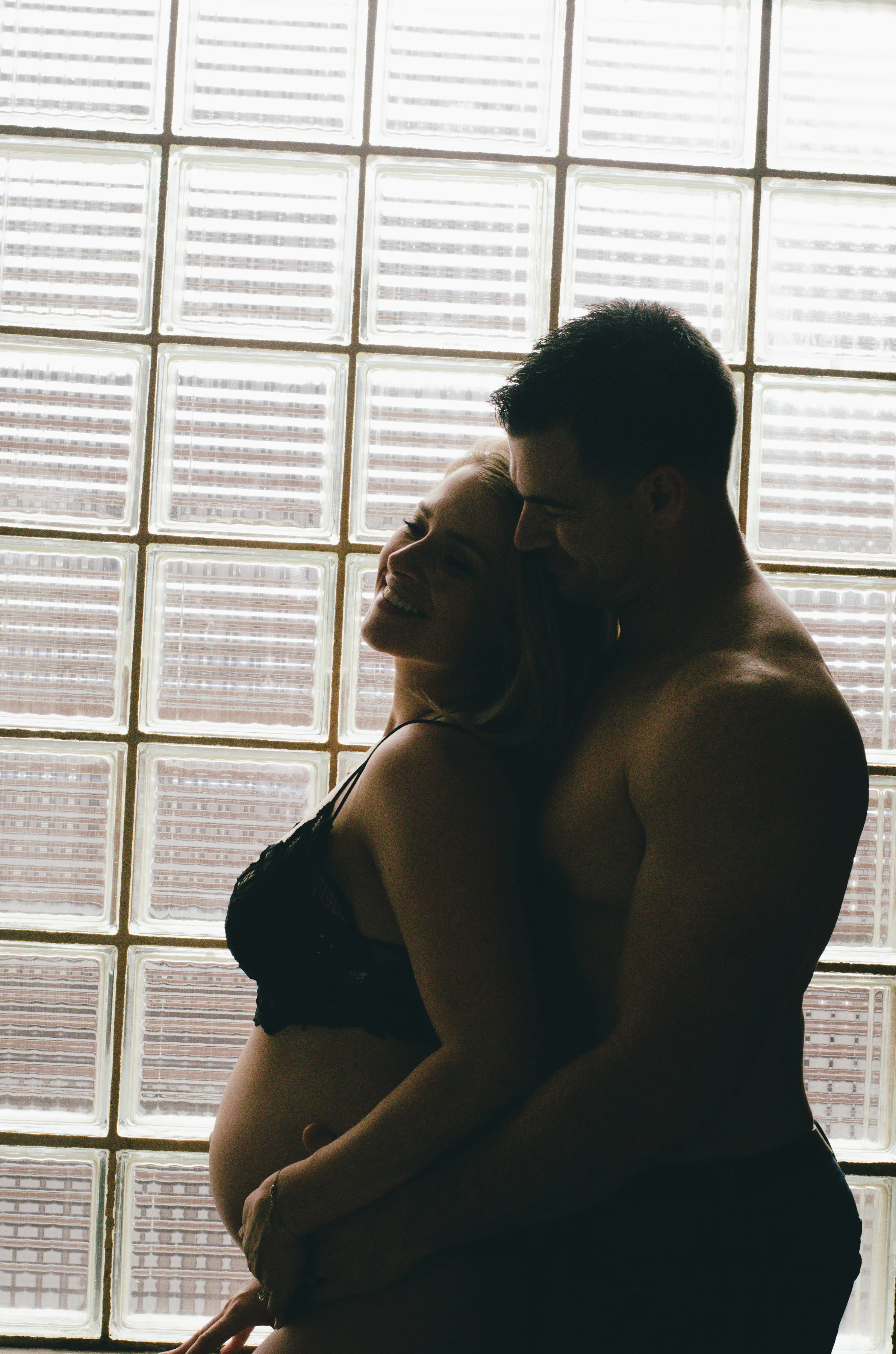 maternityboudoirportraitsbystudiopri(92of99).jpg