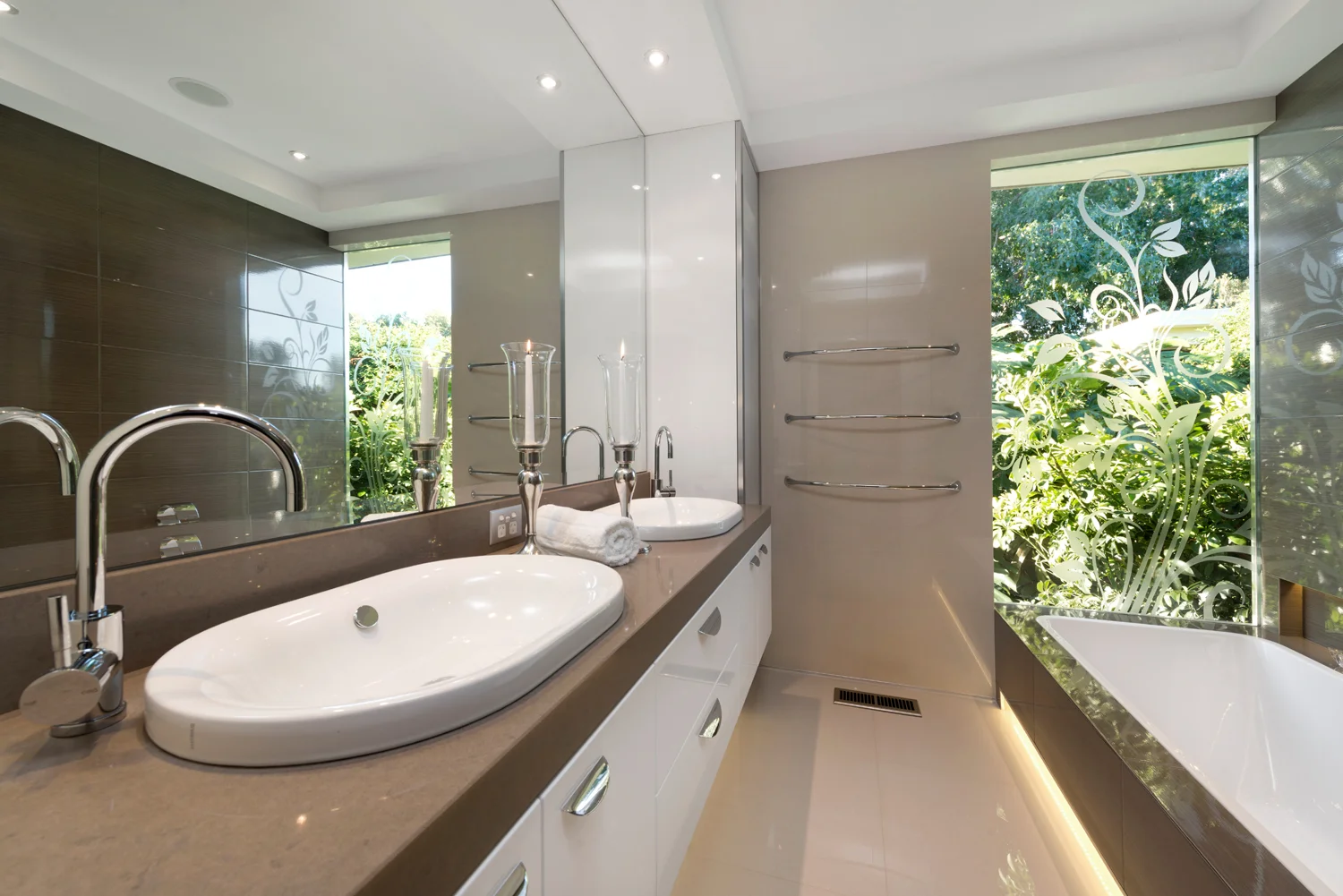 Professional Commercial Architectural Photography for magazines,
