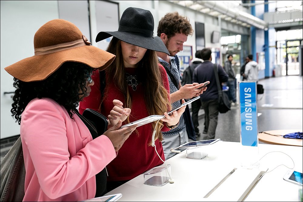 Free Samsung tablets for UEL Students