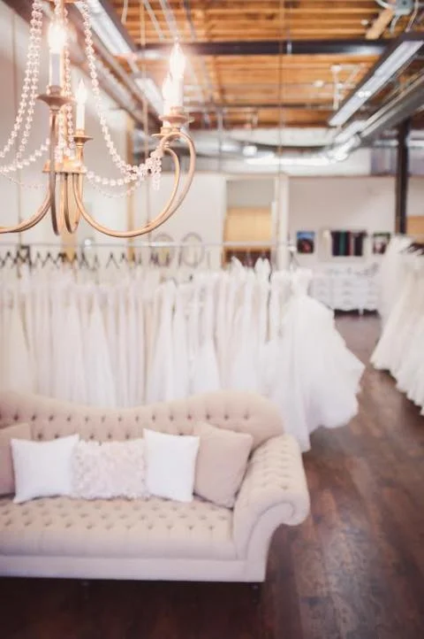 Kansas City Wedding Professionals join in to help "Kansas City's Most Deserving Couple"