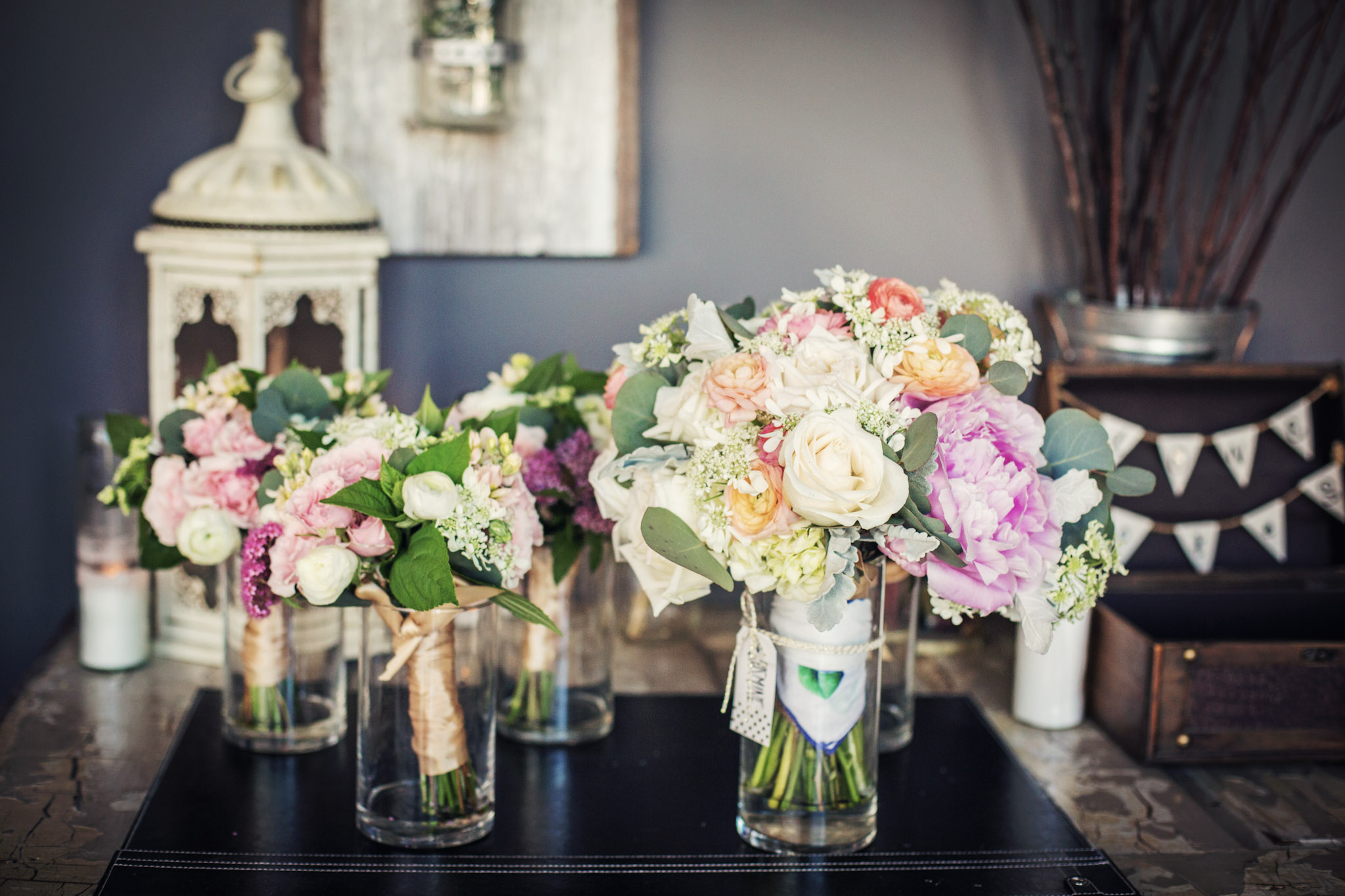 Kansas_City_Small_Wedding_Venue_Elope_Intimate_Ceremony_Budget_Affordable_Summer_Flowers_Jasmine&Reshard_001b.jpg