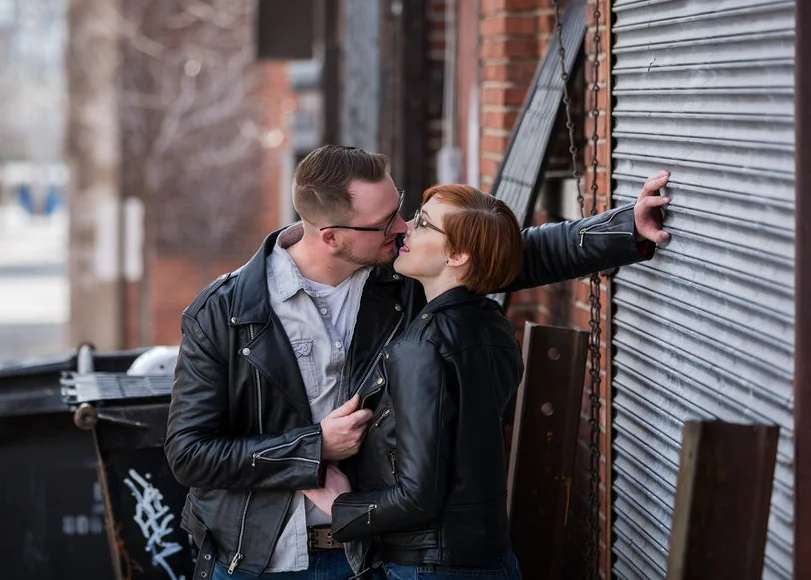 Kati &amp; Dustin’s Low Key Elopement At The Vow Exchange in KCMO