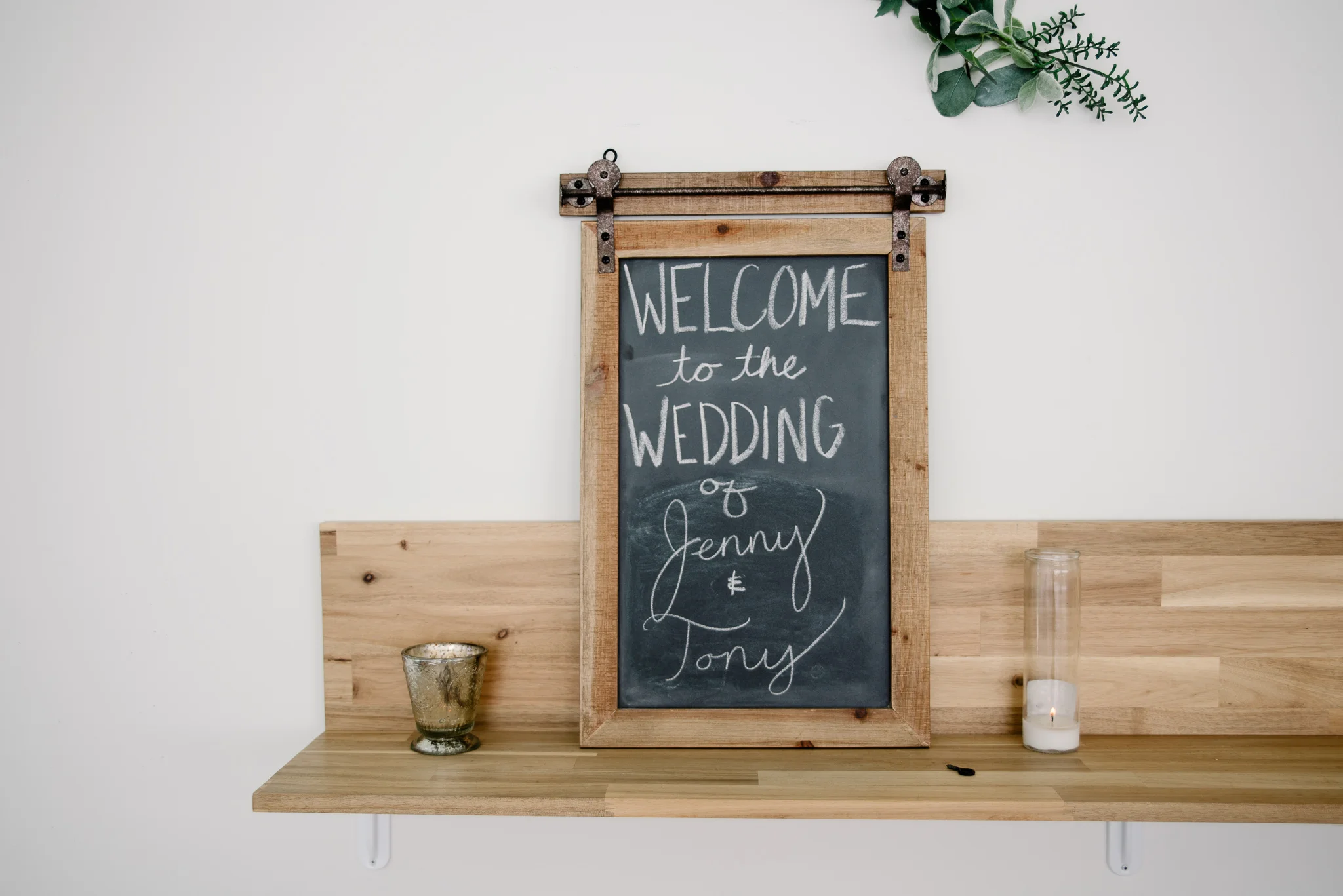 Real_Wedding_Small_Venue_Kansas_City_Chapel_on_the_Corner_DSC_5102-2.jpg