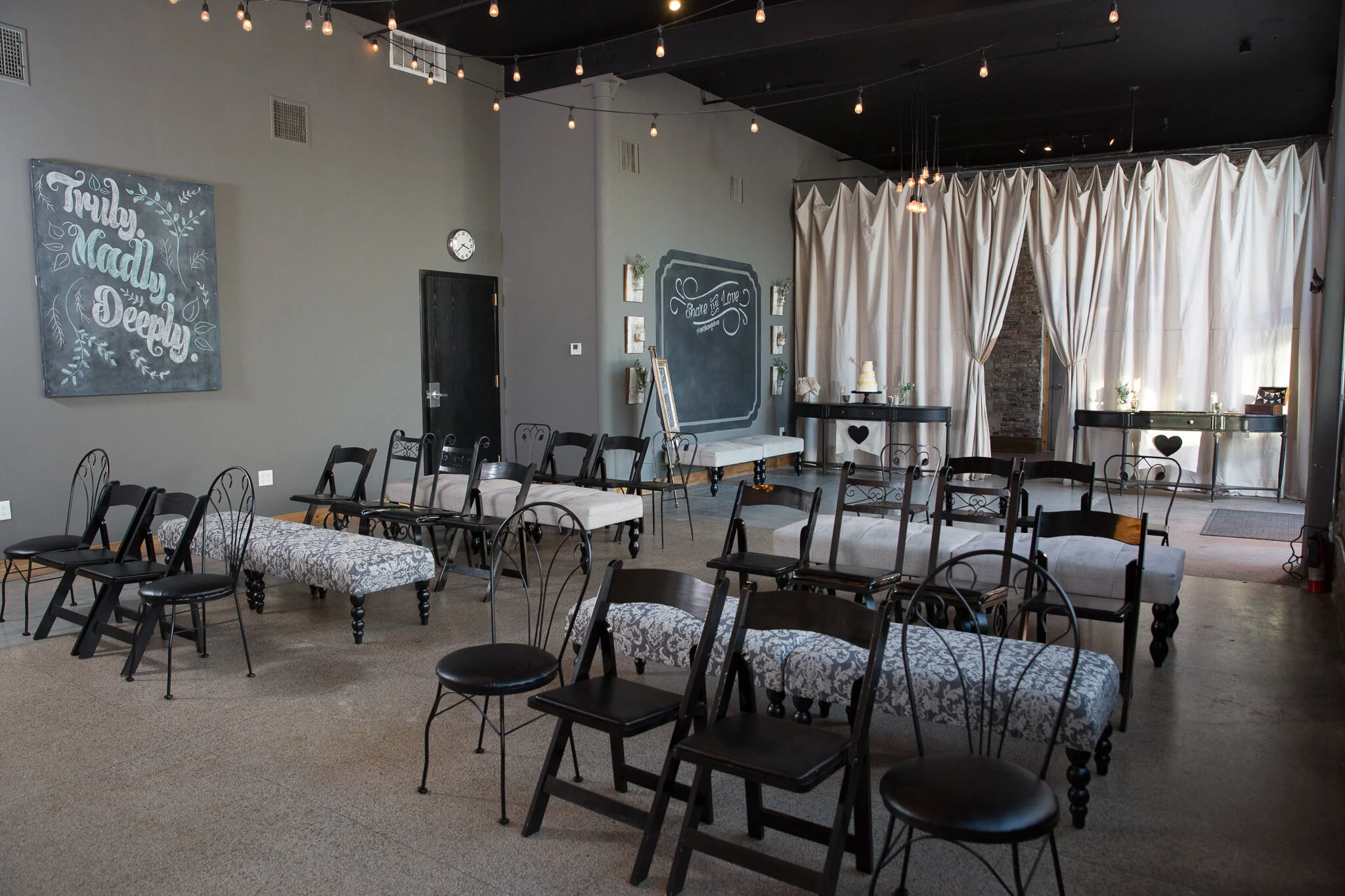 The_Best_Budget_Wedding_Venue_in_Kansas_City_Missouri_022VEX.jpg