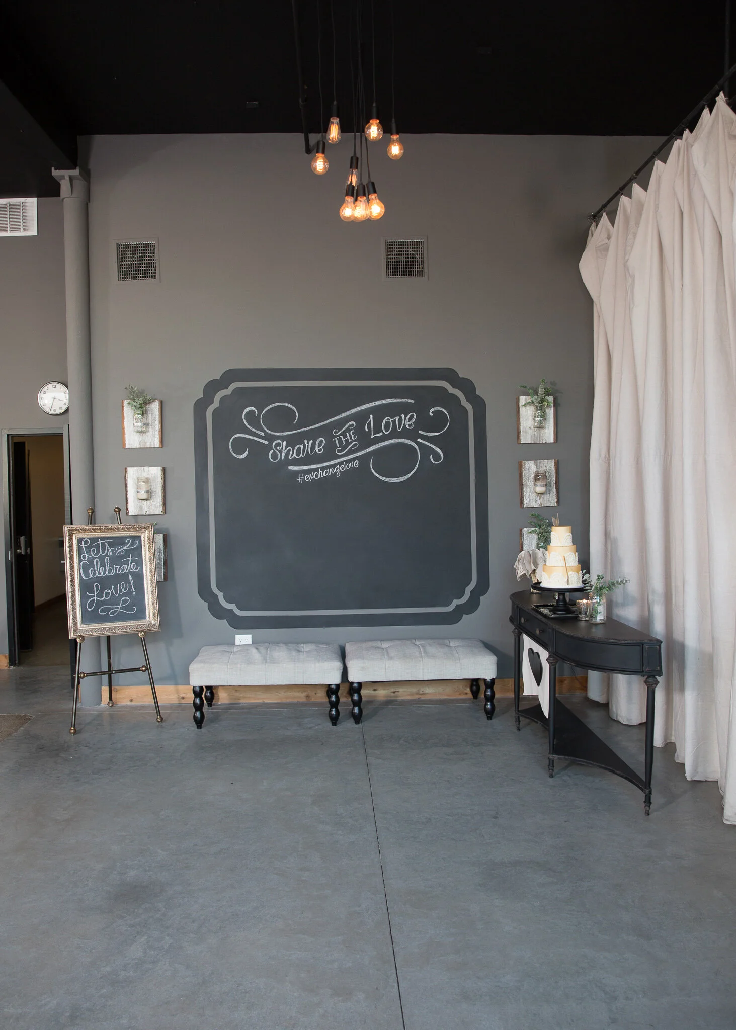 The_Best_Budget_Wedding_Venue_in_Kansas_City_Missouri_016VEX.jpg
