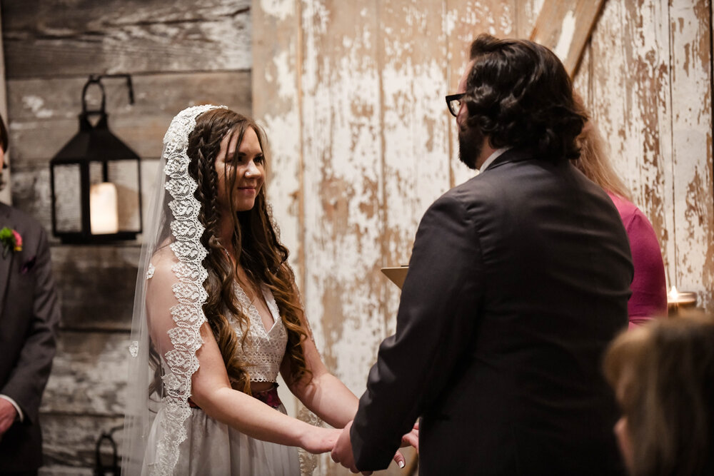 small_intimate_wedding_at_the_vow_exchange_chapel_kansas_city_mo_covid-19_coronavirus_wedding_DSC_1055.jpg