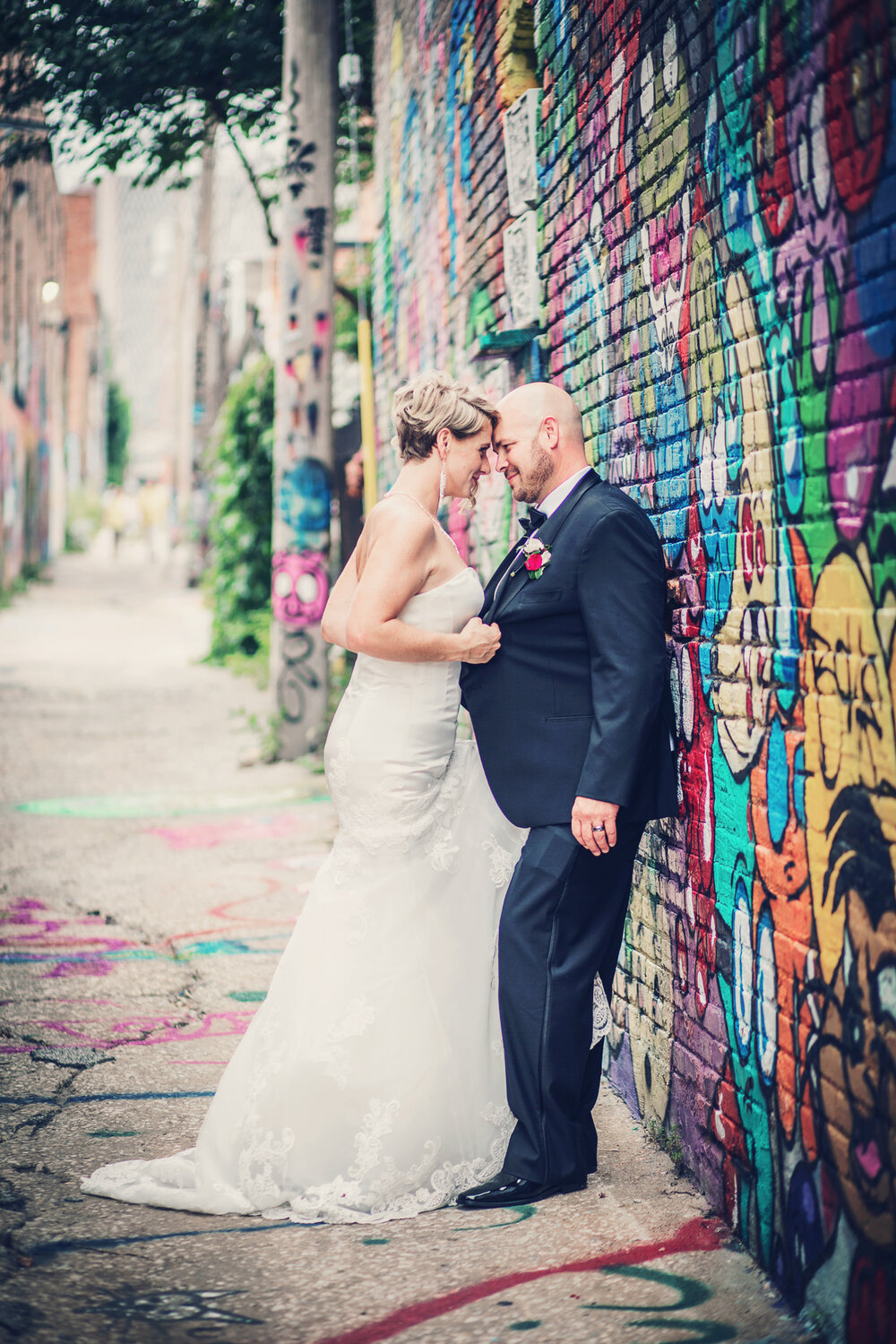 Which Wedding Venue is The One for You: The Vow Exchange Chapel in the KC Crossroads or The Chapel on the Corner in Liberty, MO? Melanie &amp; David Small Wedding KC Crossroad Graffitti