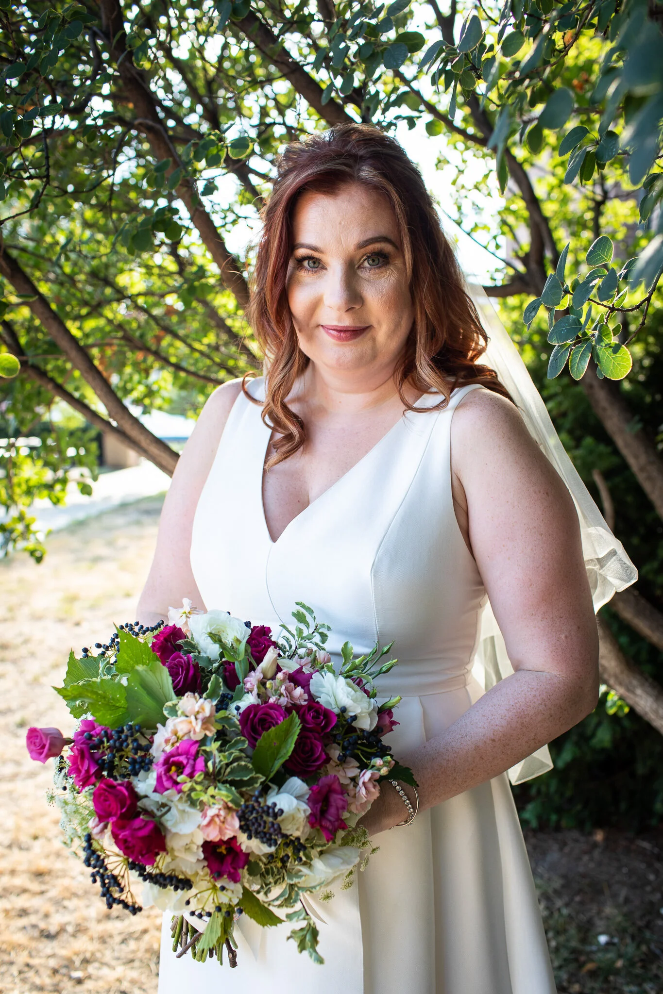 Maggie-Gulling-Des Moines-Iowa's-Best-Wedding-Photographer-and-Friend-For-Life-Anne Marie & John VX-208.jpg