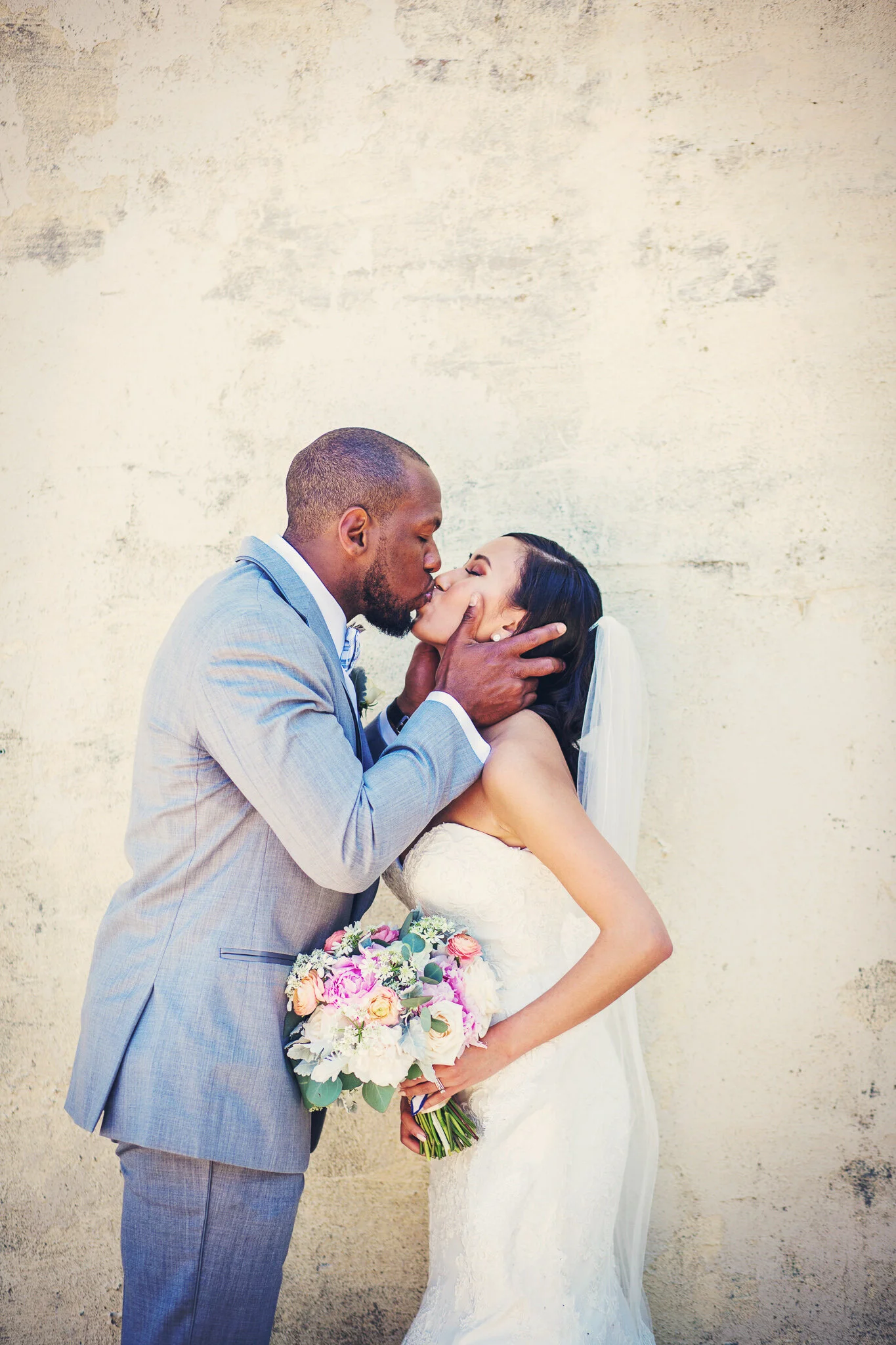 Maggie-Gulling-Des Moines-Iowa's-Best-Wedding-Photographer-and-Friend-For-Life-Jasmine&Reshard_190b.jpg