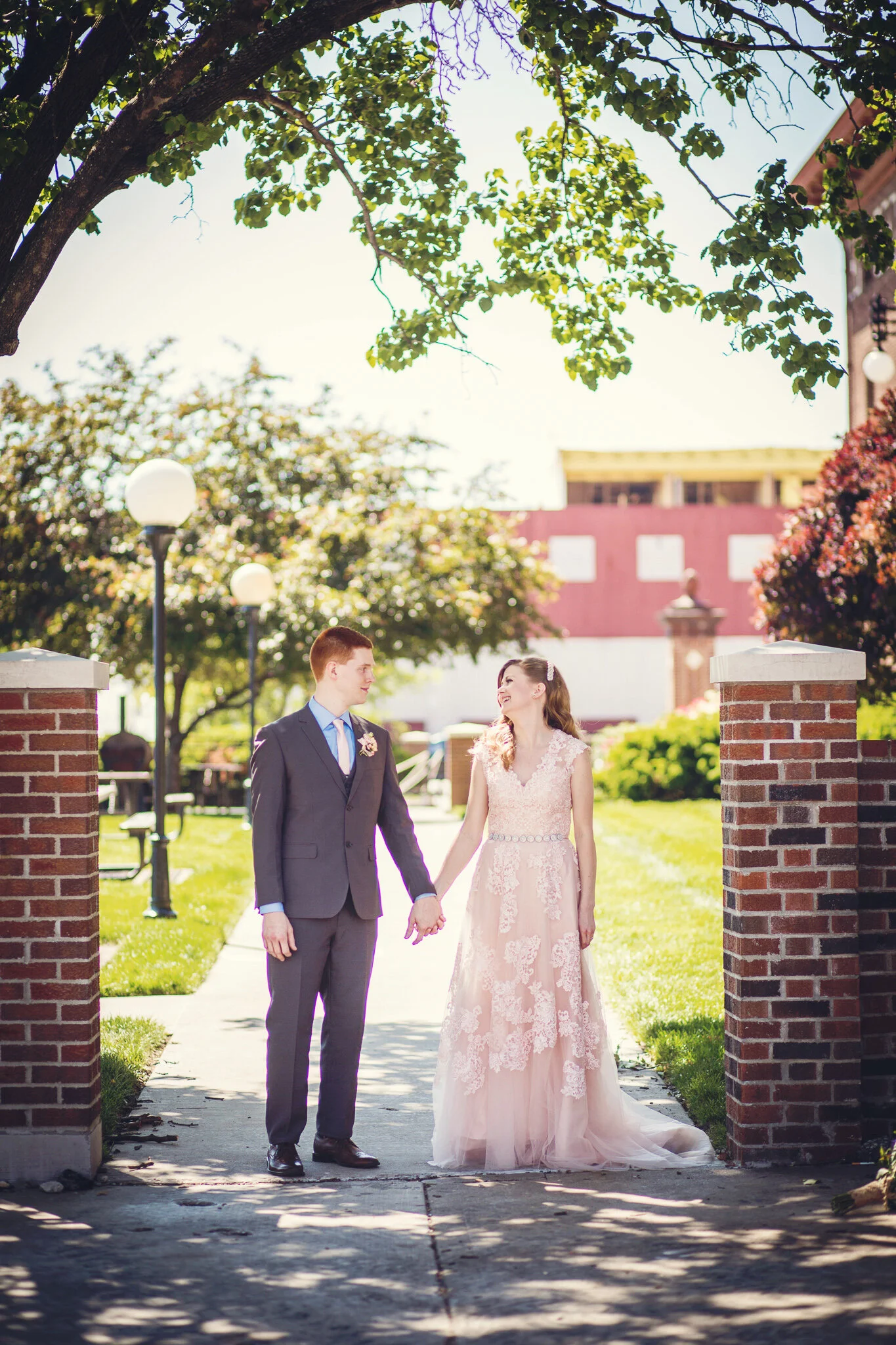 Maggie-Gulling-Des Moines-Iowa's-Best-Wedding-Photographer-and-Friend-For-Life-Kelsey&Colby-153b.jpg