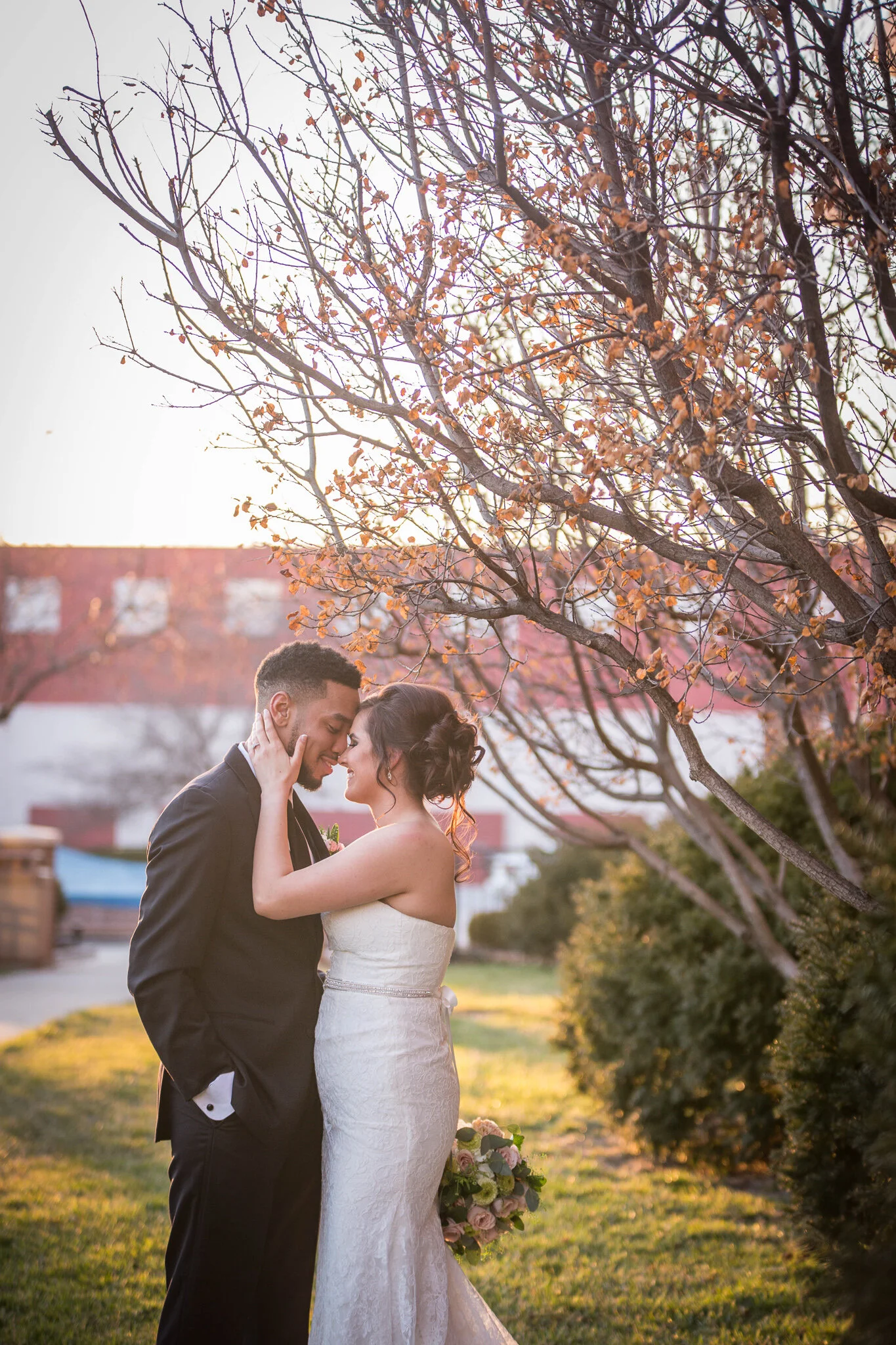 Maggie-Gulling-Des Moines-Iowa's-Best-Wedding-Photographer-and-Friend-For-Life-Madeline&Dalaino-201.jpg