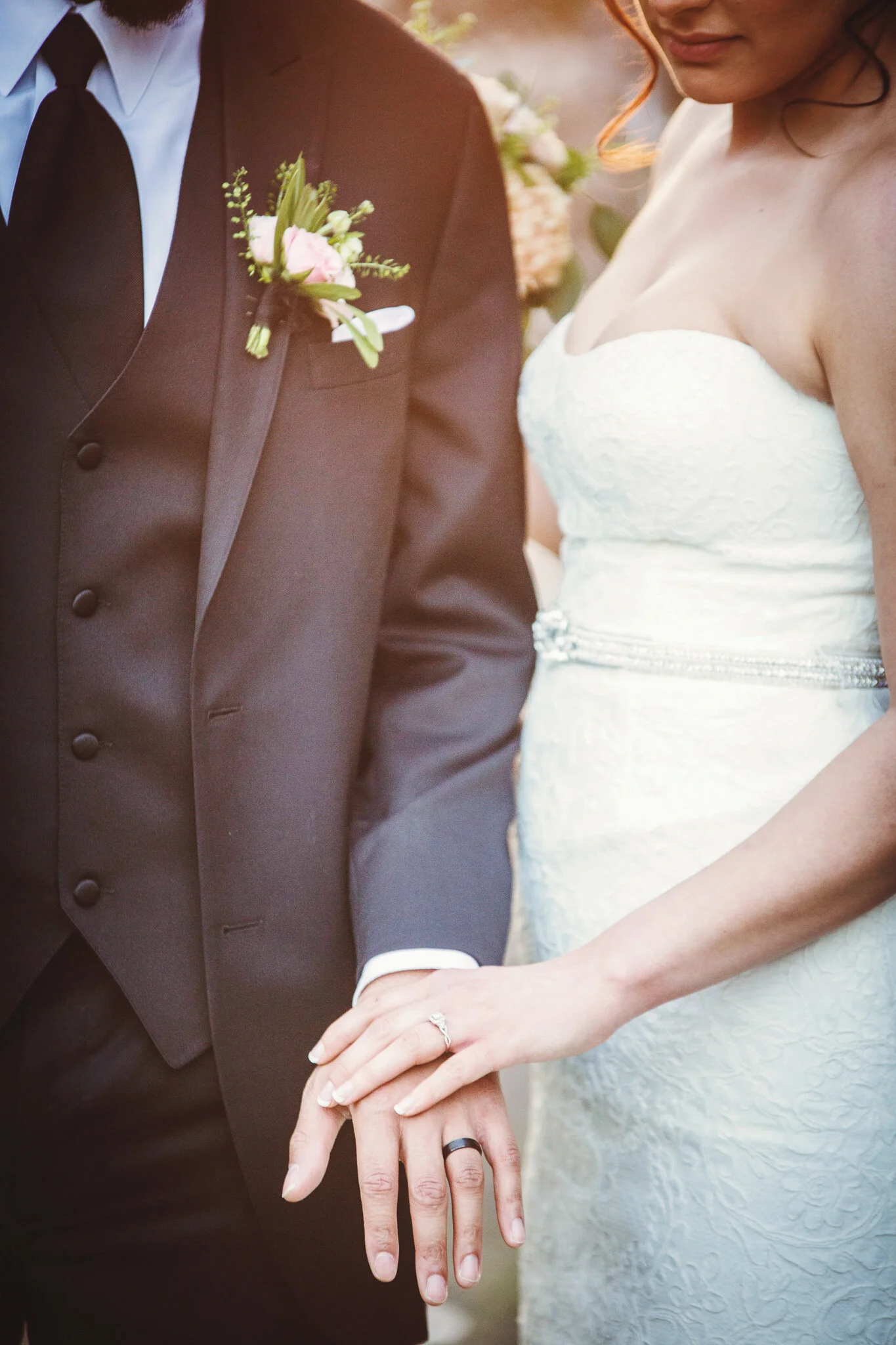 Maggie-Gulling-Des Moines-Iowa's-Best-Wedding-Photographer-and-Friend-For-Life-Madeline&Dalaino-245b.jpg