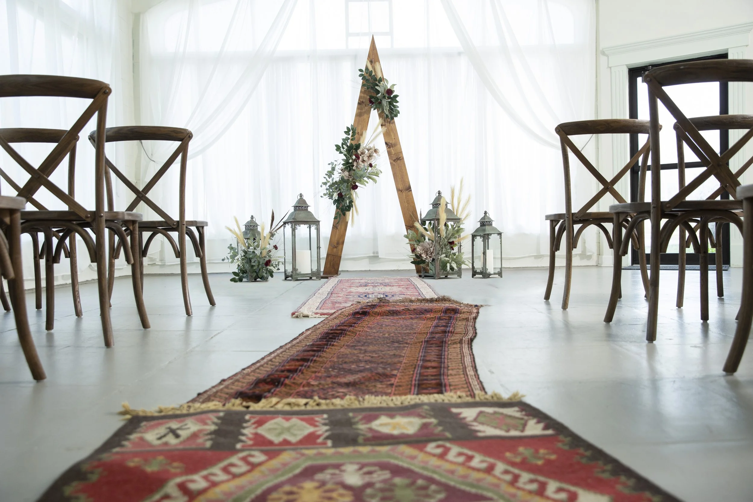 6-Altar&Aisle-Kansas CitySmallWedding.JPG