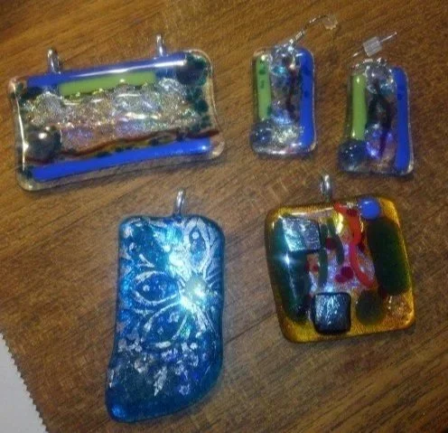 Fused+Glass+Pendants.jpg