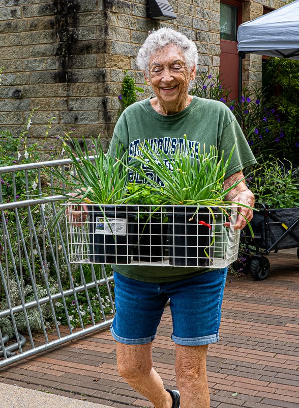 FOBG Plant Sale 2026 09 12-20.jpg