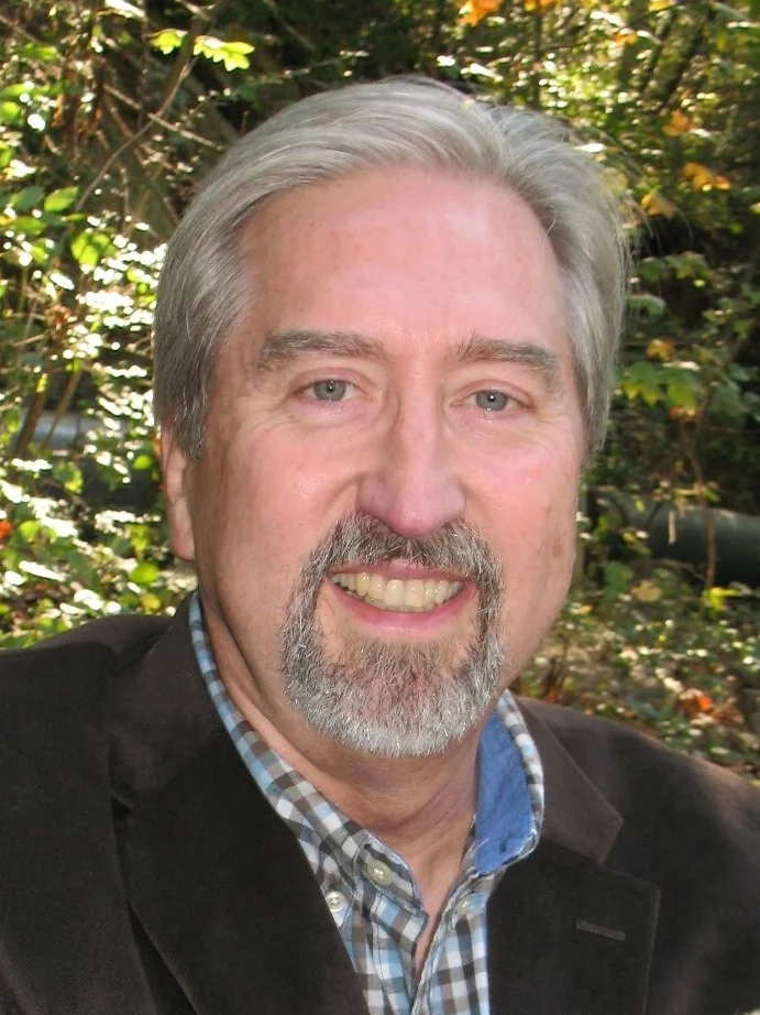 Steven Shields Author Photo.jpg