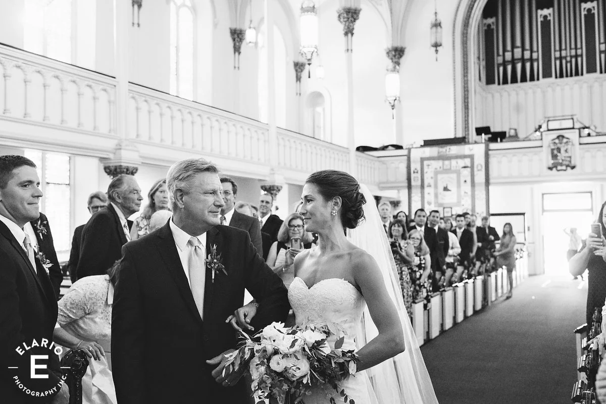crooked_lake_house_wedding_photos-18.jpg