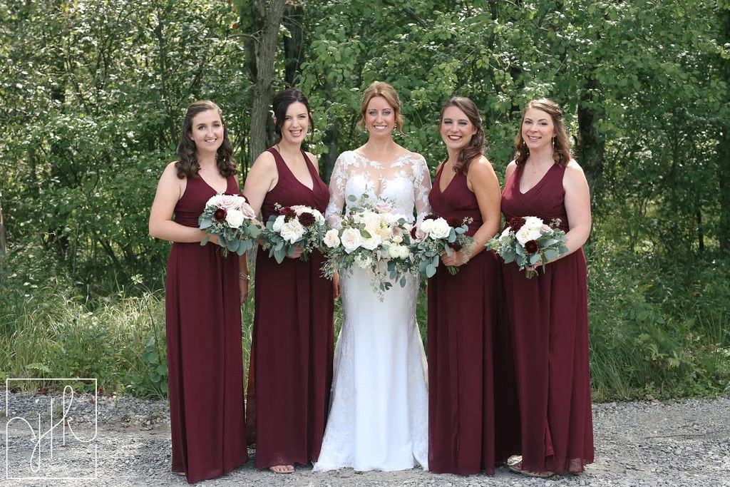 2018-08-25_Jess+Les_JuneFarms_YTKPhoto+Film-109.jpg