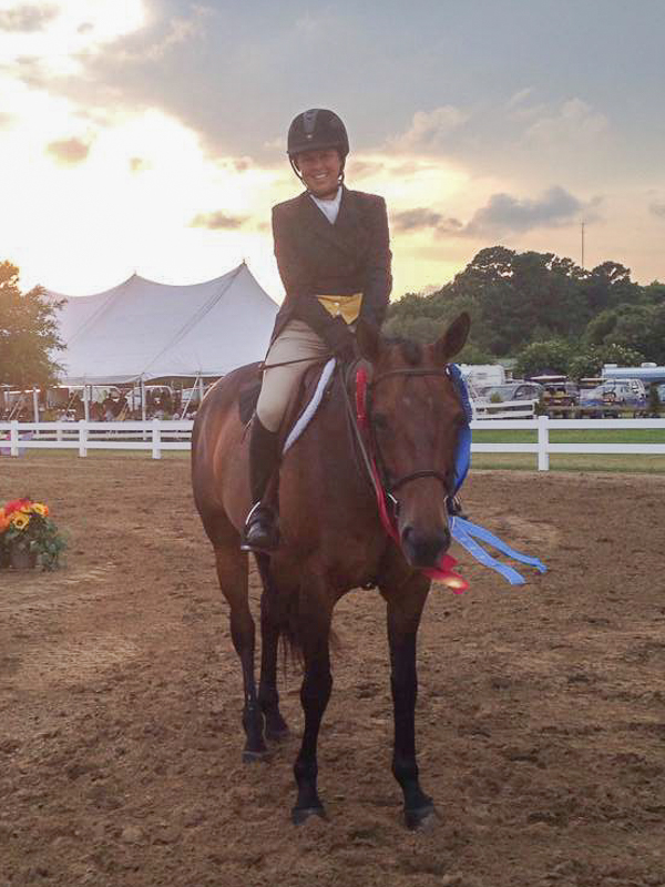 Liza and Eloise win the USHJA National Hunter Derby