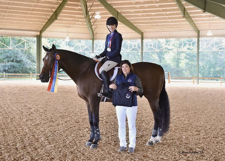 Maggie Hill, Equitation 15-Year-Old Champion