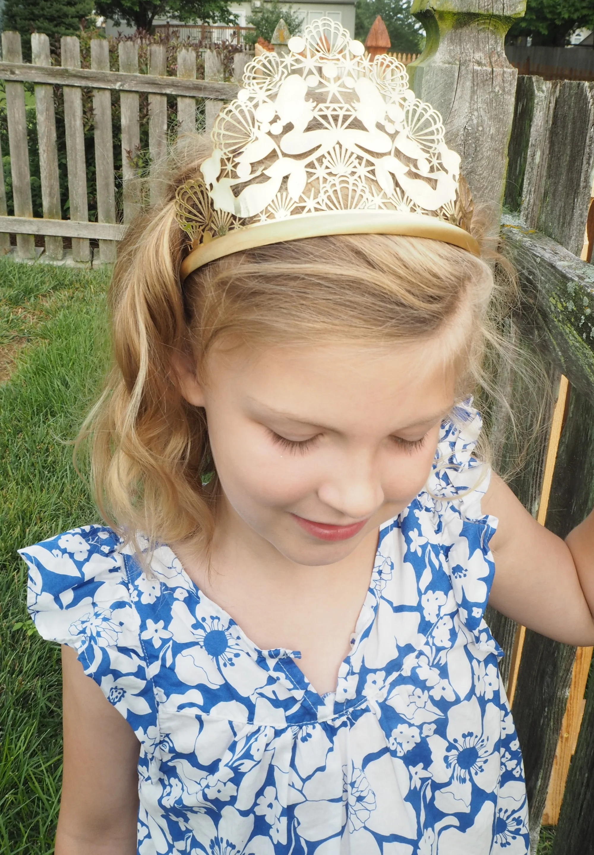 MermaidPartyHat_6.JPG