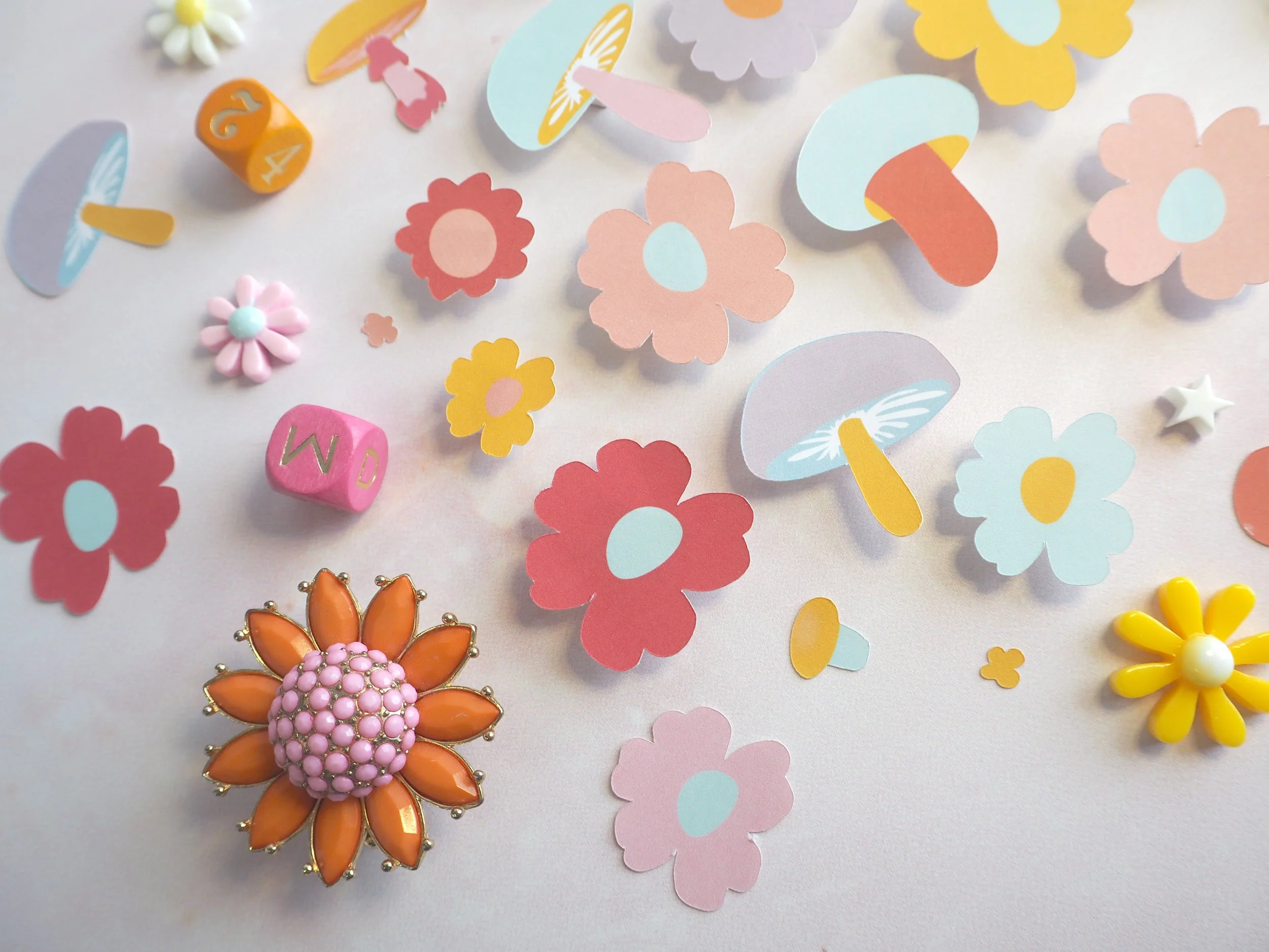 RetroPlay_FlowersMushrooms171.JPG