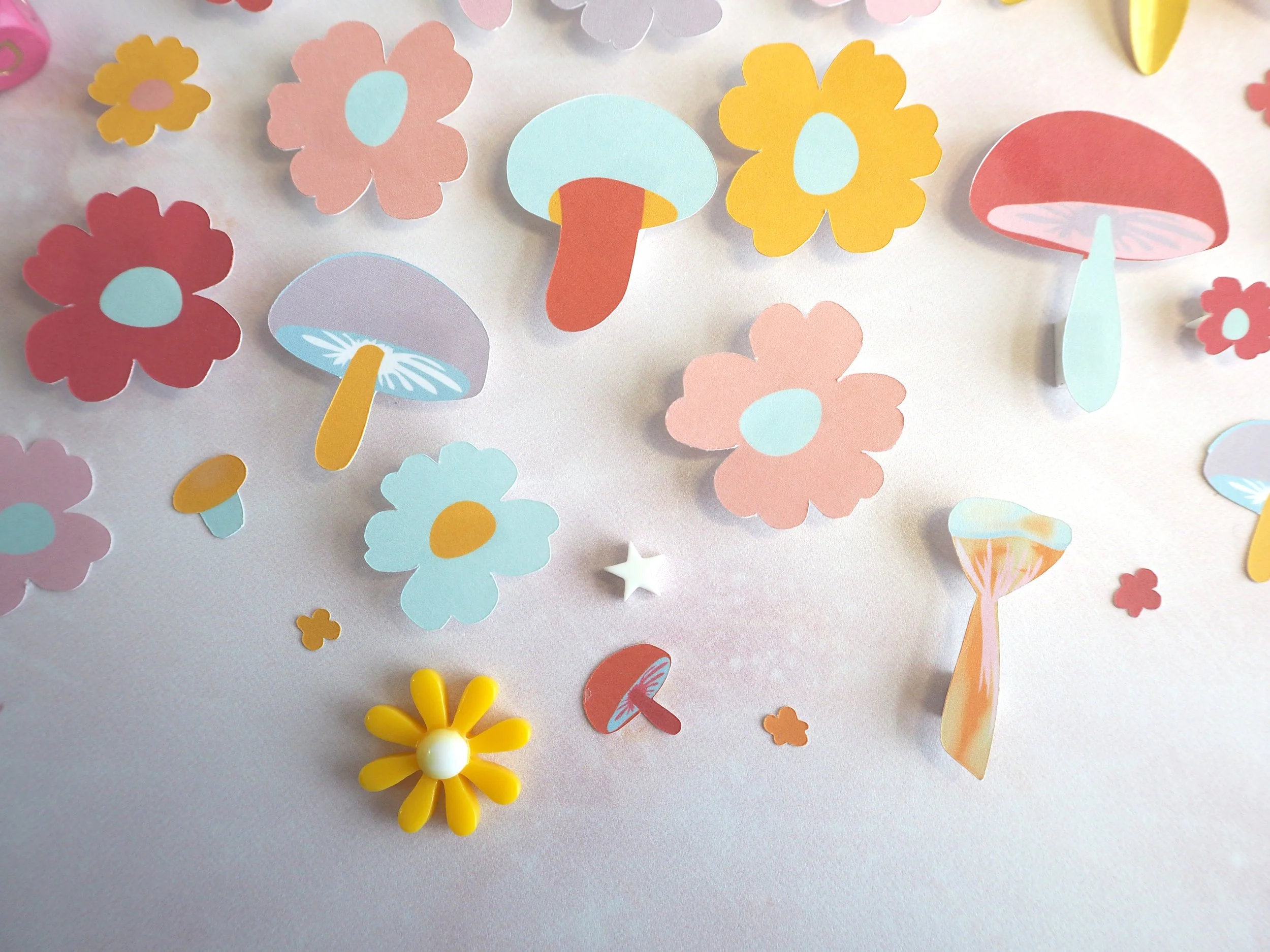 RetroPlay_FlowersMushrooms172.JPG