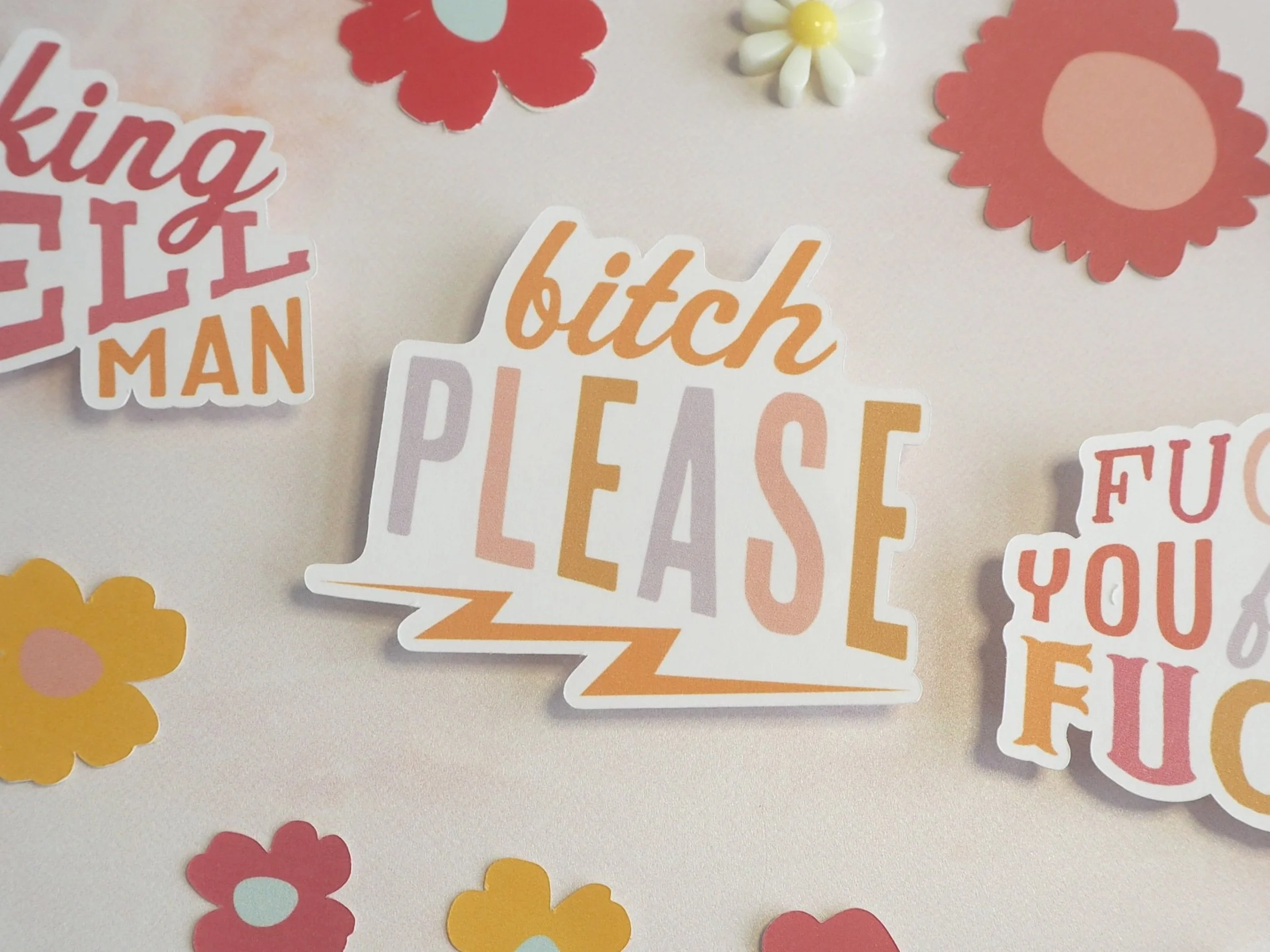 RetroPlay_Sticker300.jpg