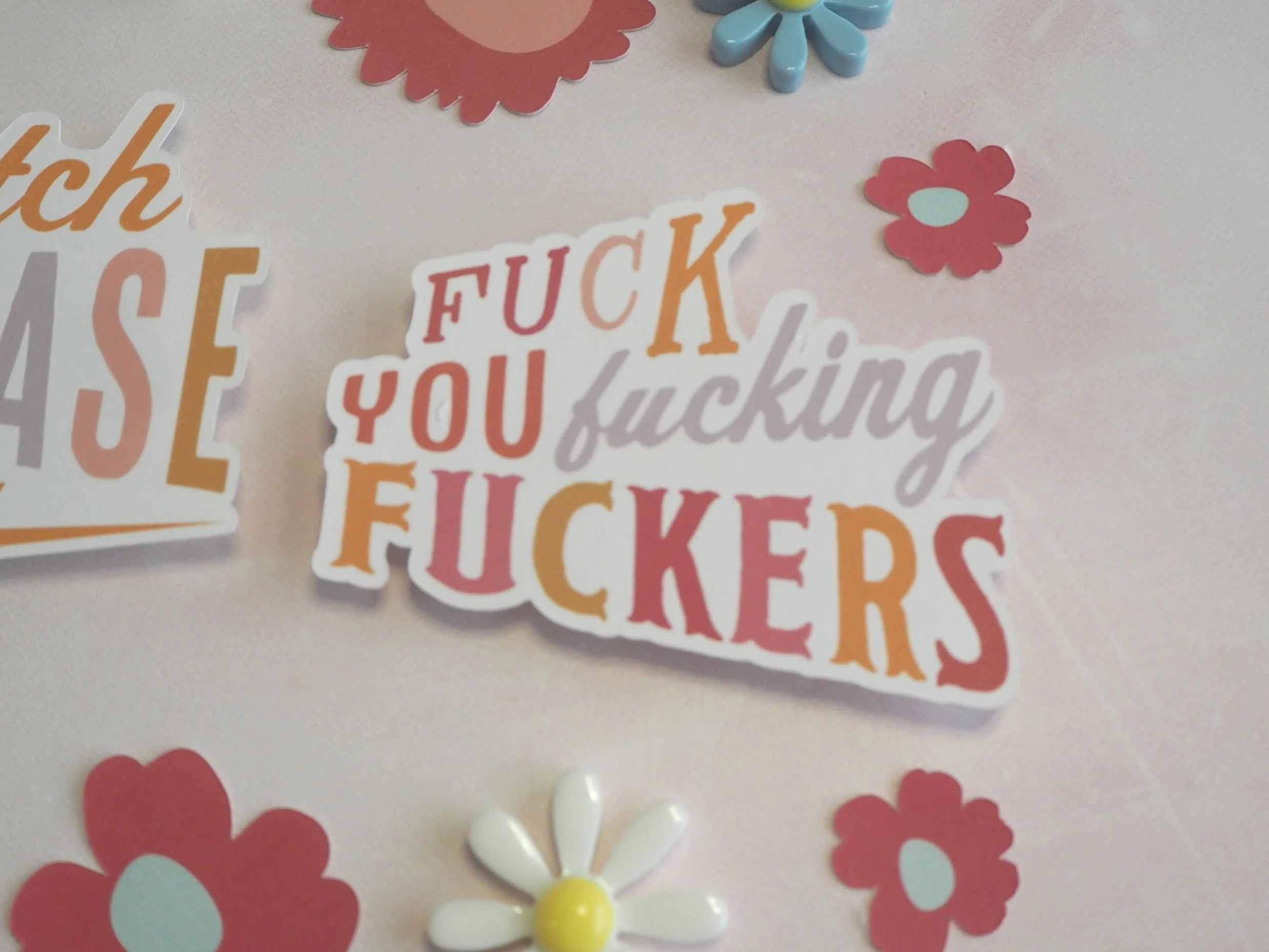 RetroPlay_Sticker299.jpg