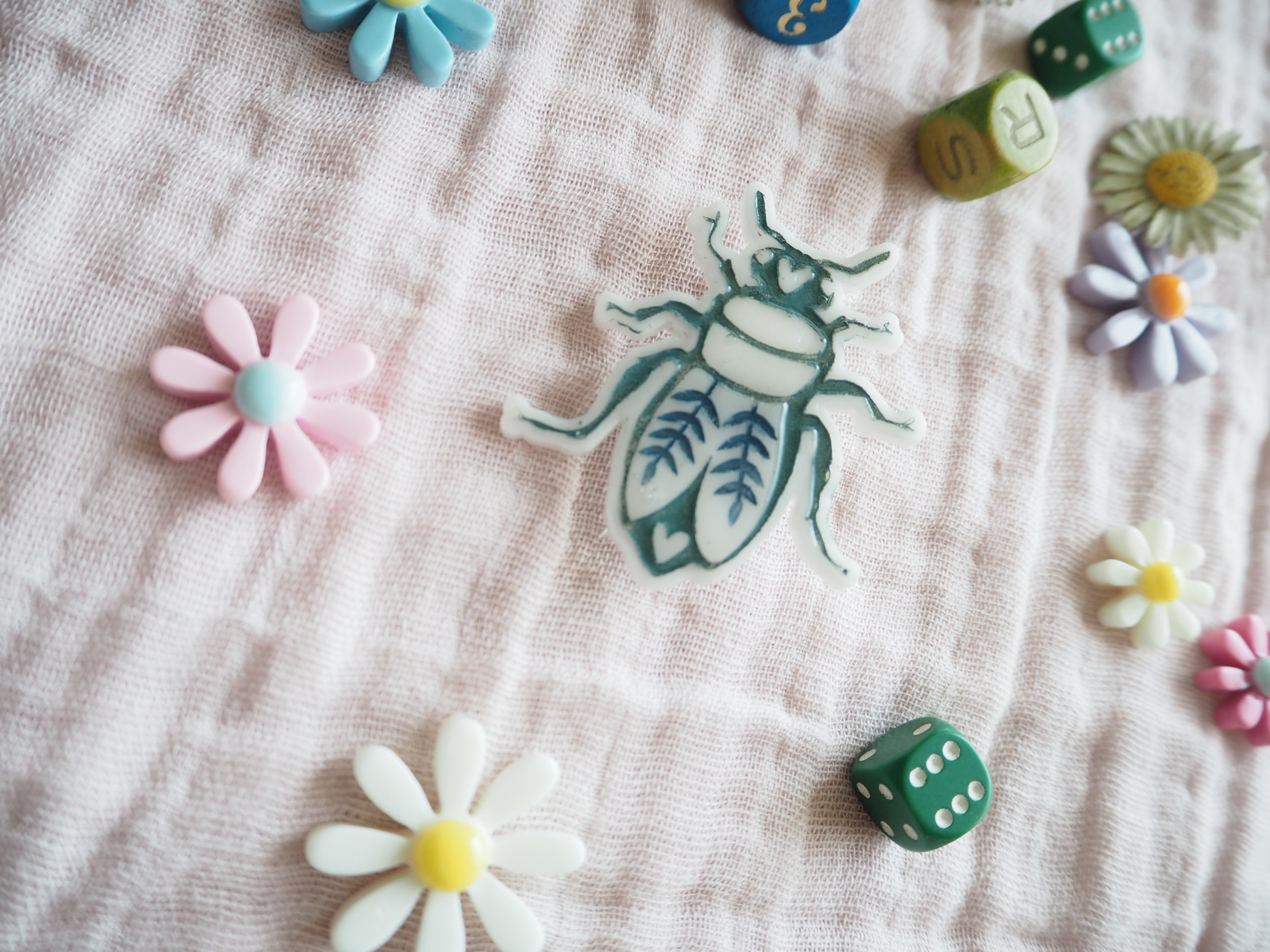 New Acrylic Broach Pins in the SHOP_090283.JPG