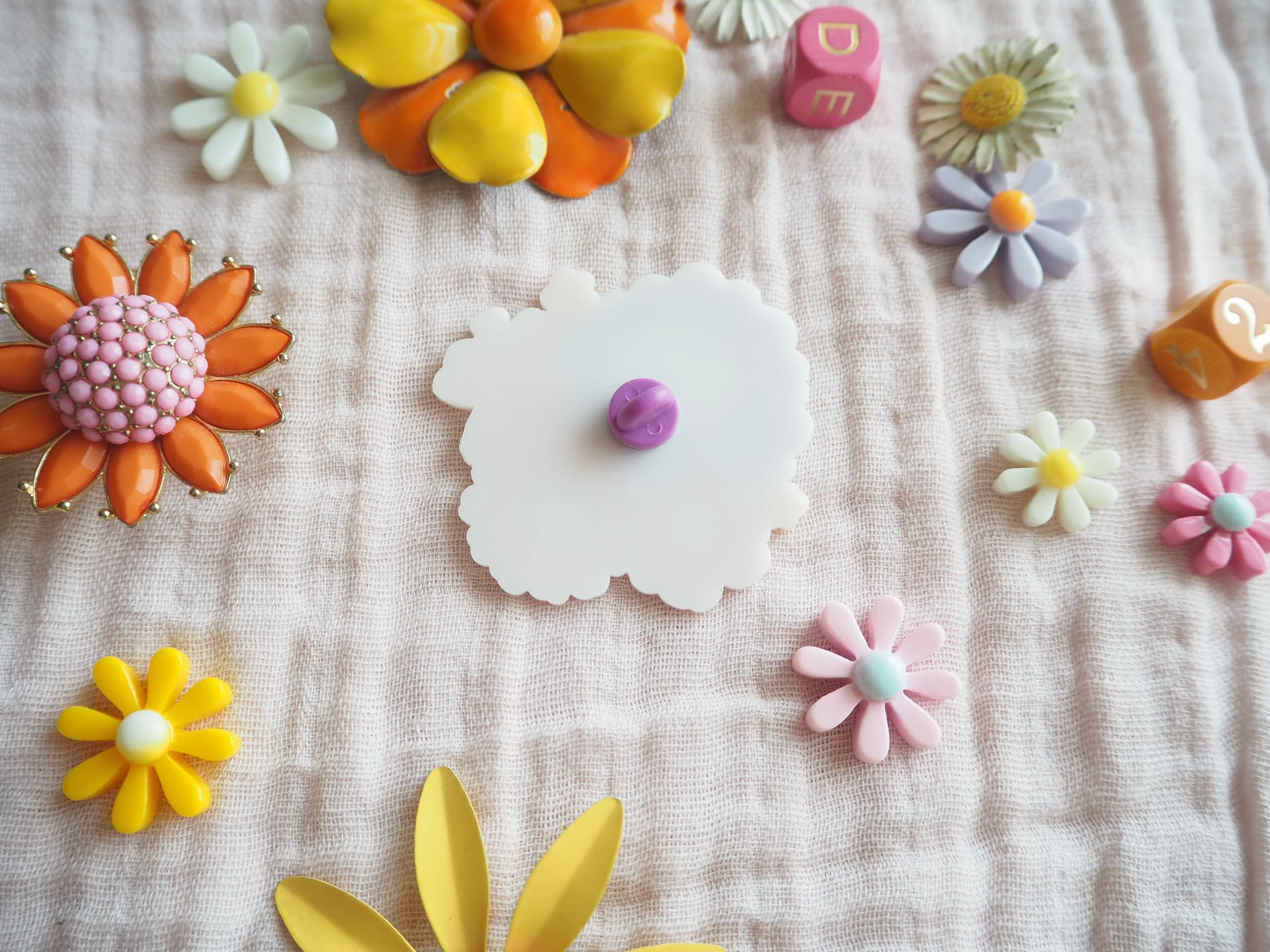 New Acrylic Broach Pins in the SHOP_090188.JPG