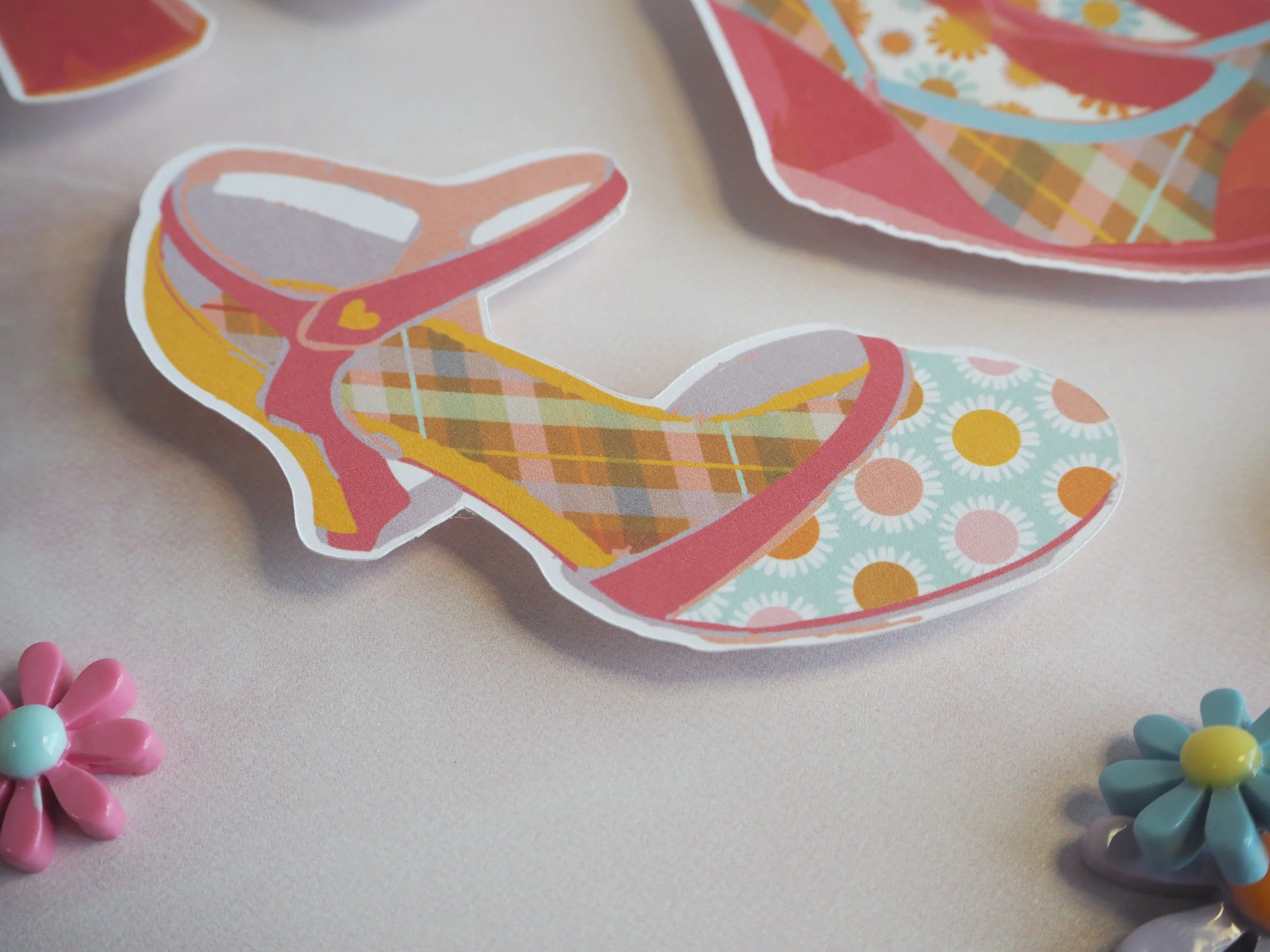 RetroPlay_RetroShoes77.JPG
