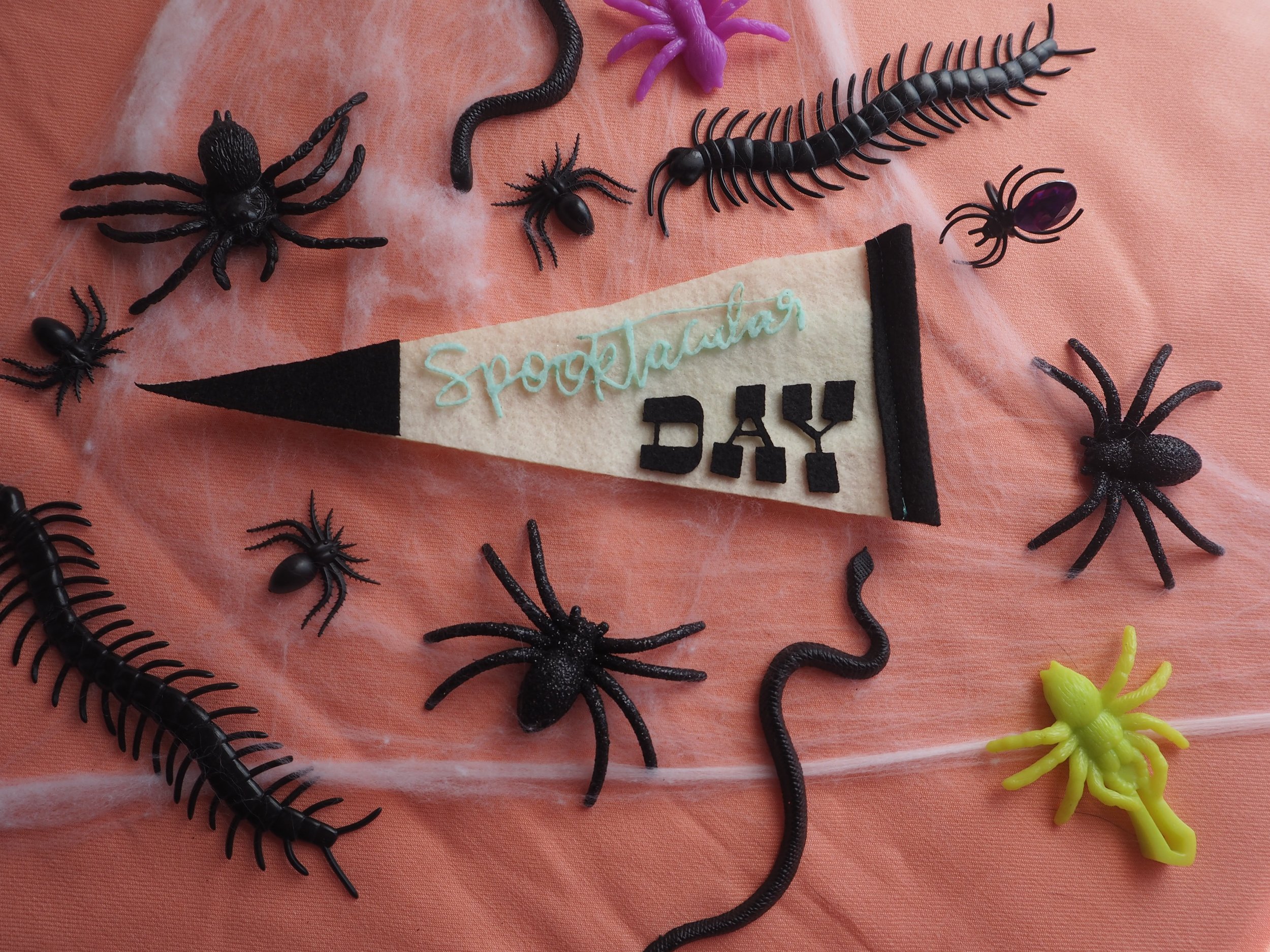 Halloween Pennants300011.JPG