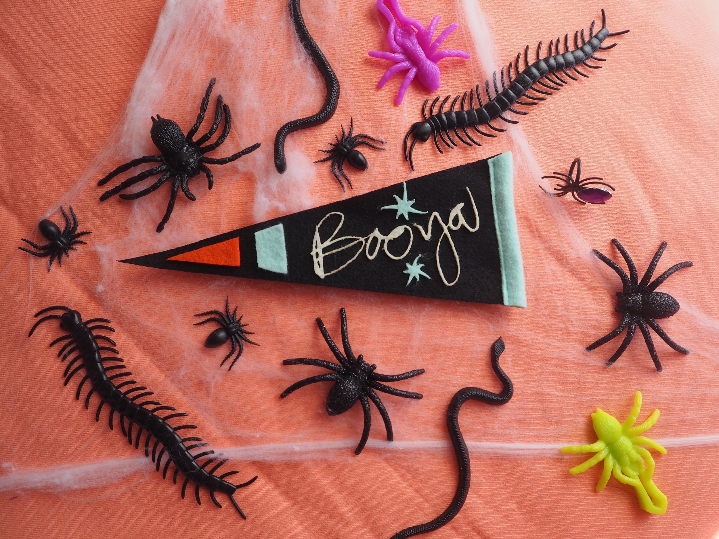 Halloween Pennants300012.JPG