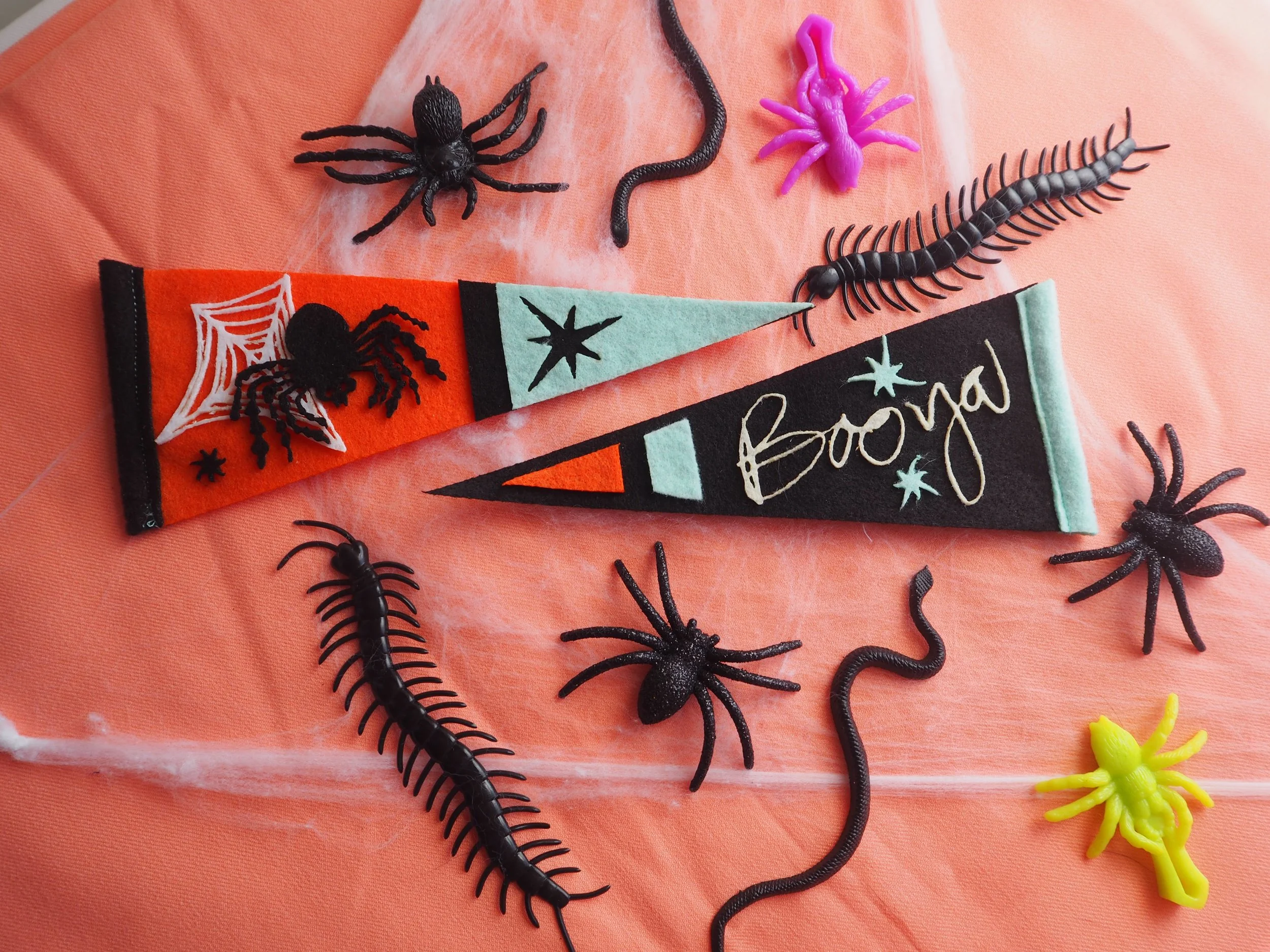 Halloween Pennants300007.JPG