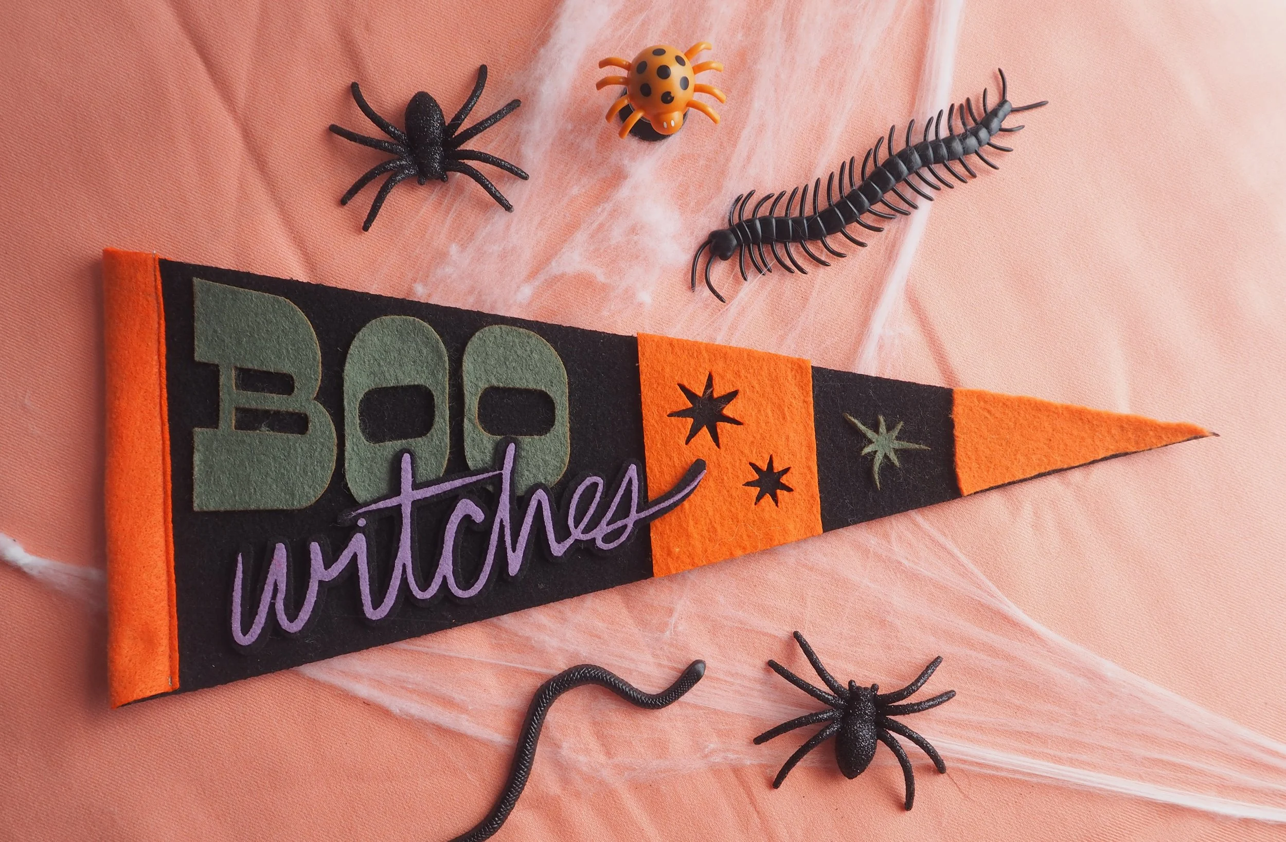 Halloween Pennants300014.JPG
