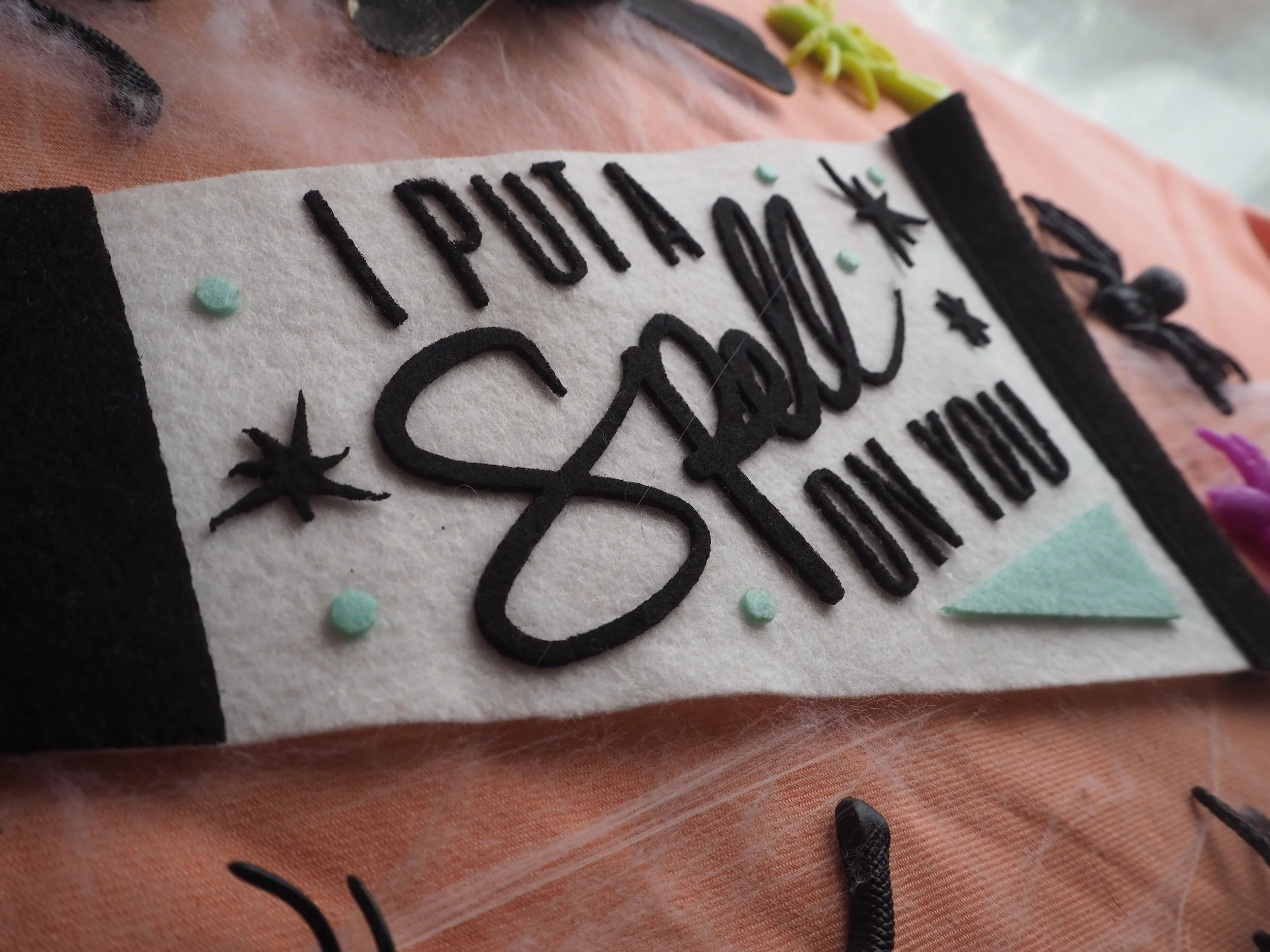 Halloween Pennants300038.JPG