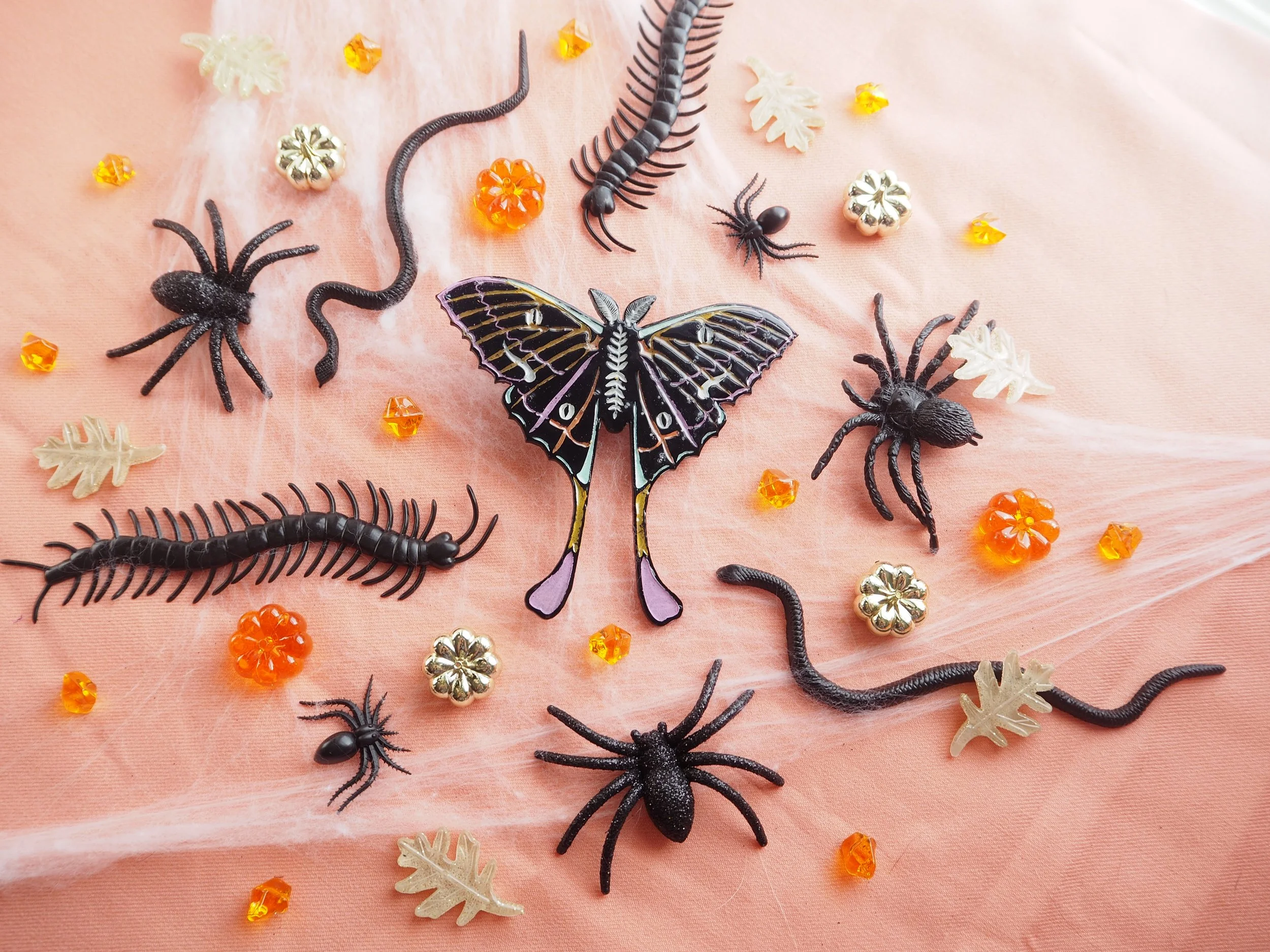 Halloween Pins300001.JPG