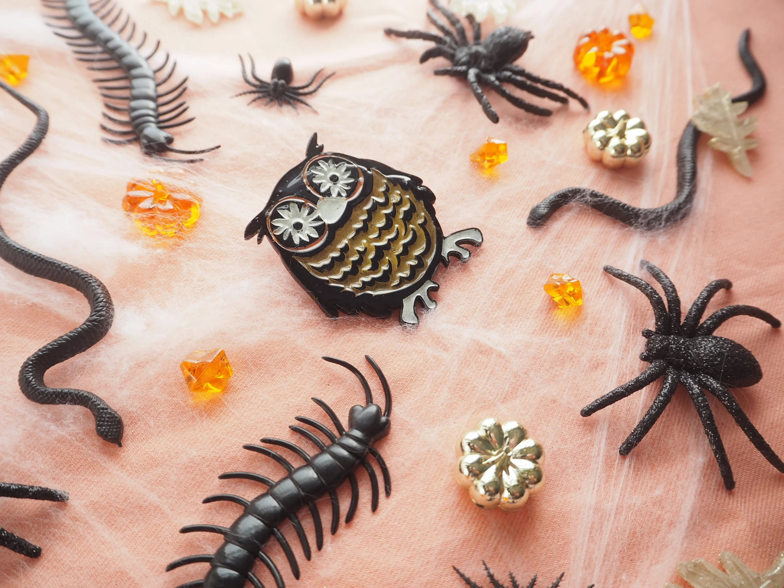 Halloween Pins300025.JPG