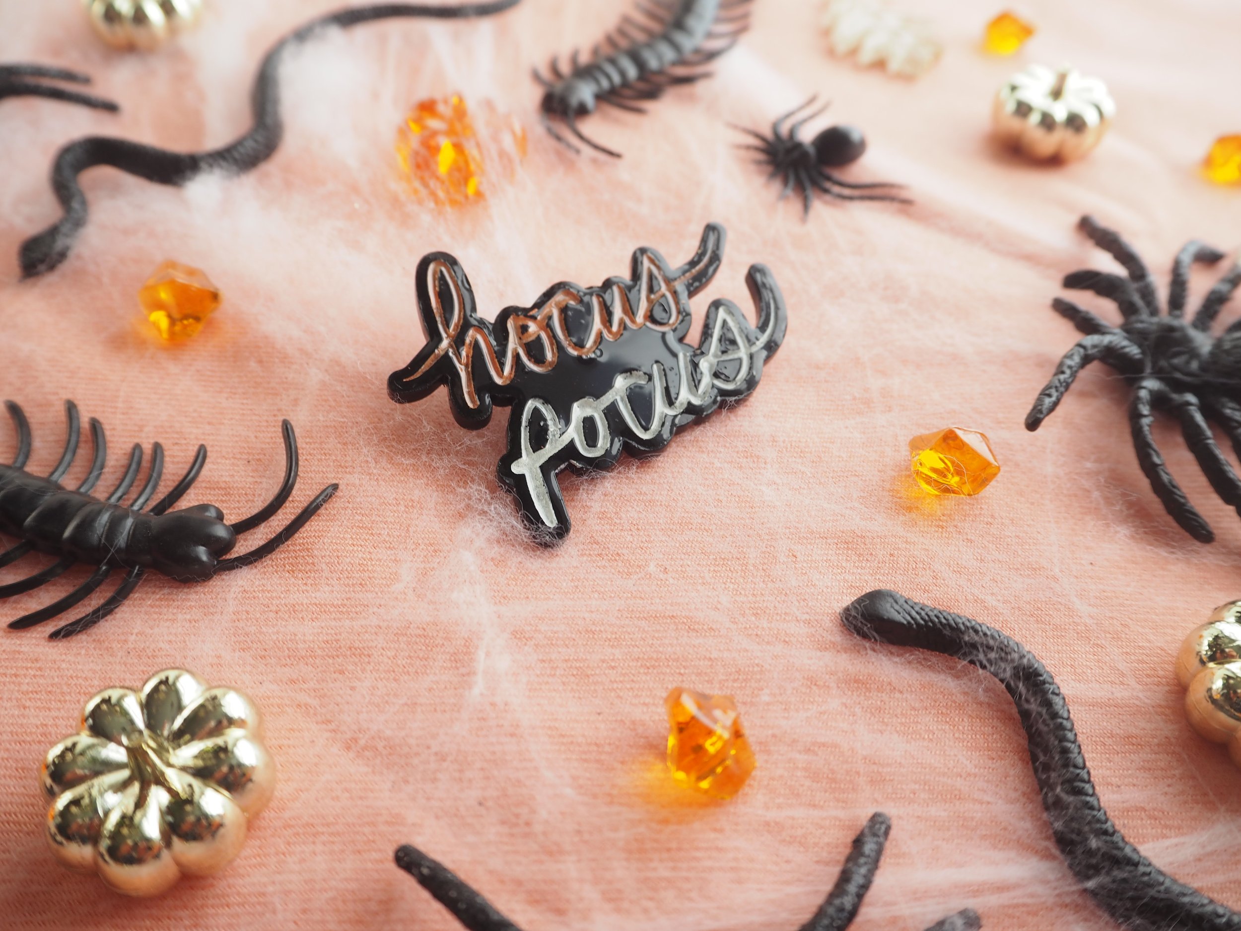 Halloween Pins300028.JPG