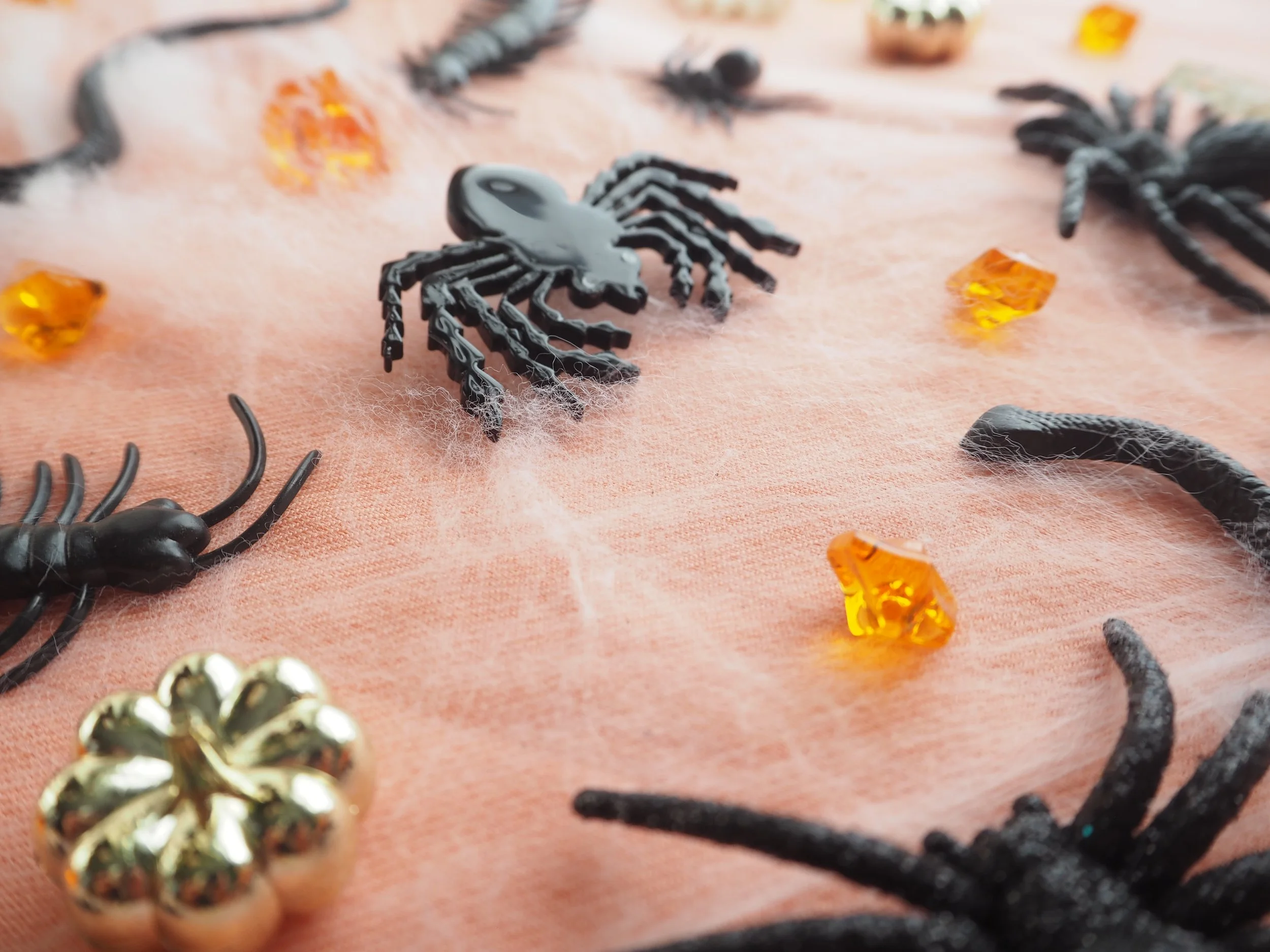 Halloween Pins300033.JPG