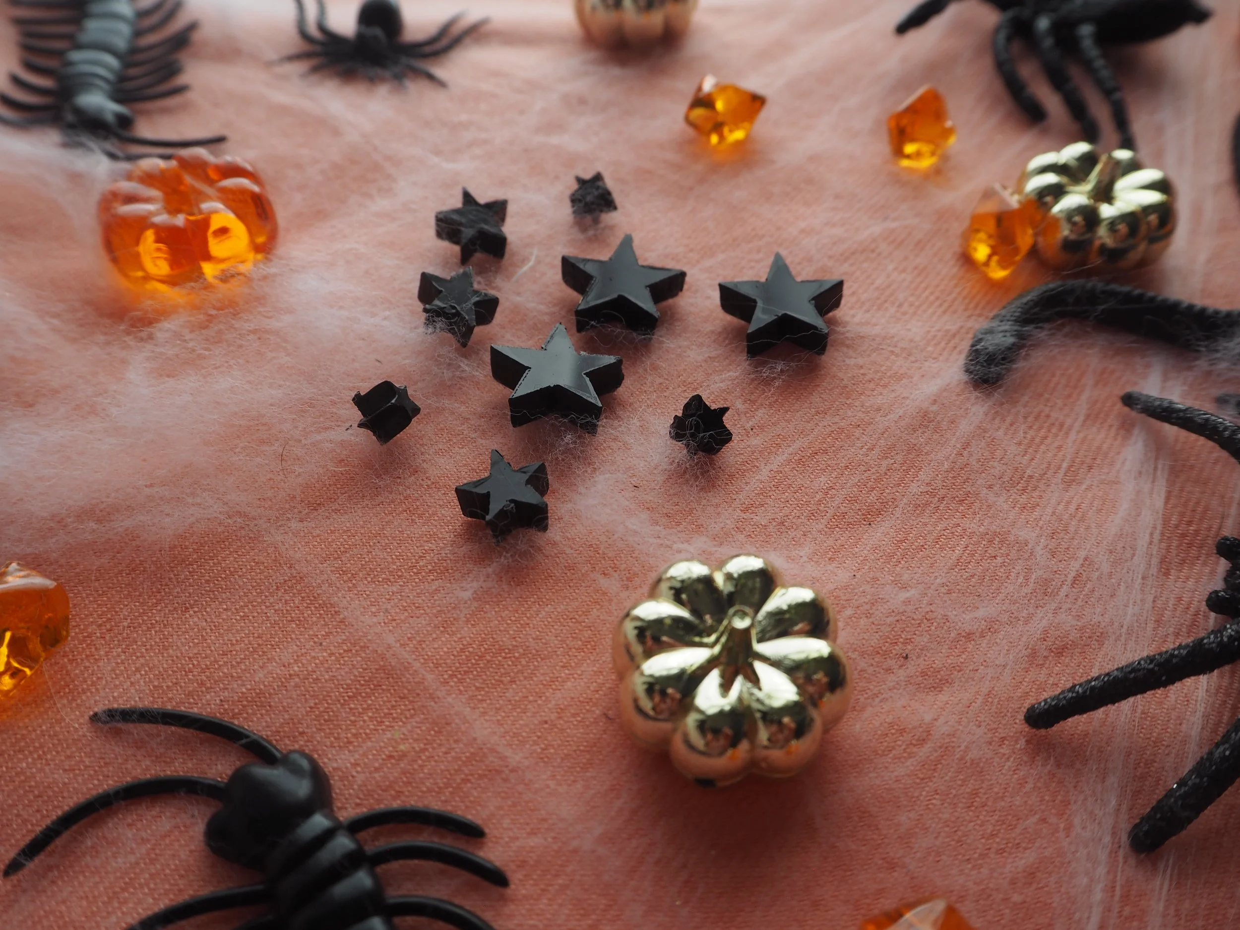 Halloween Garland Pieces050217.JPG