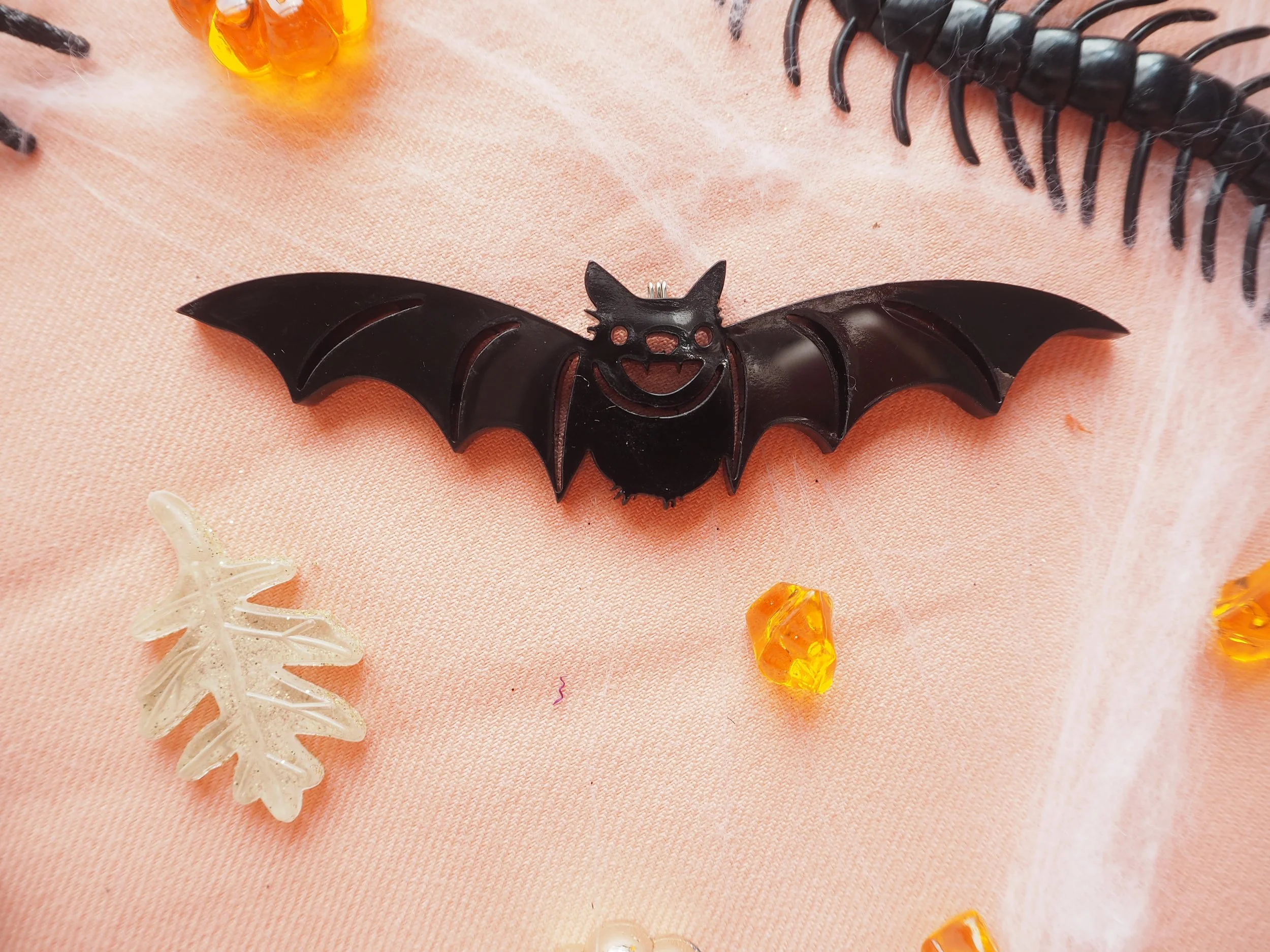Halloween Garland Pieces050196.JPG