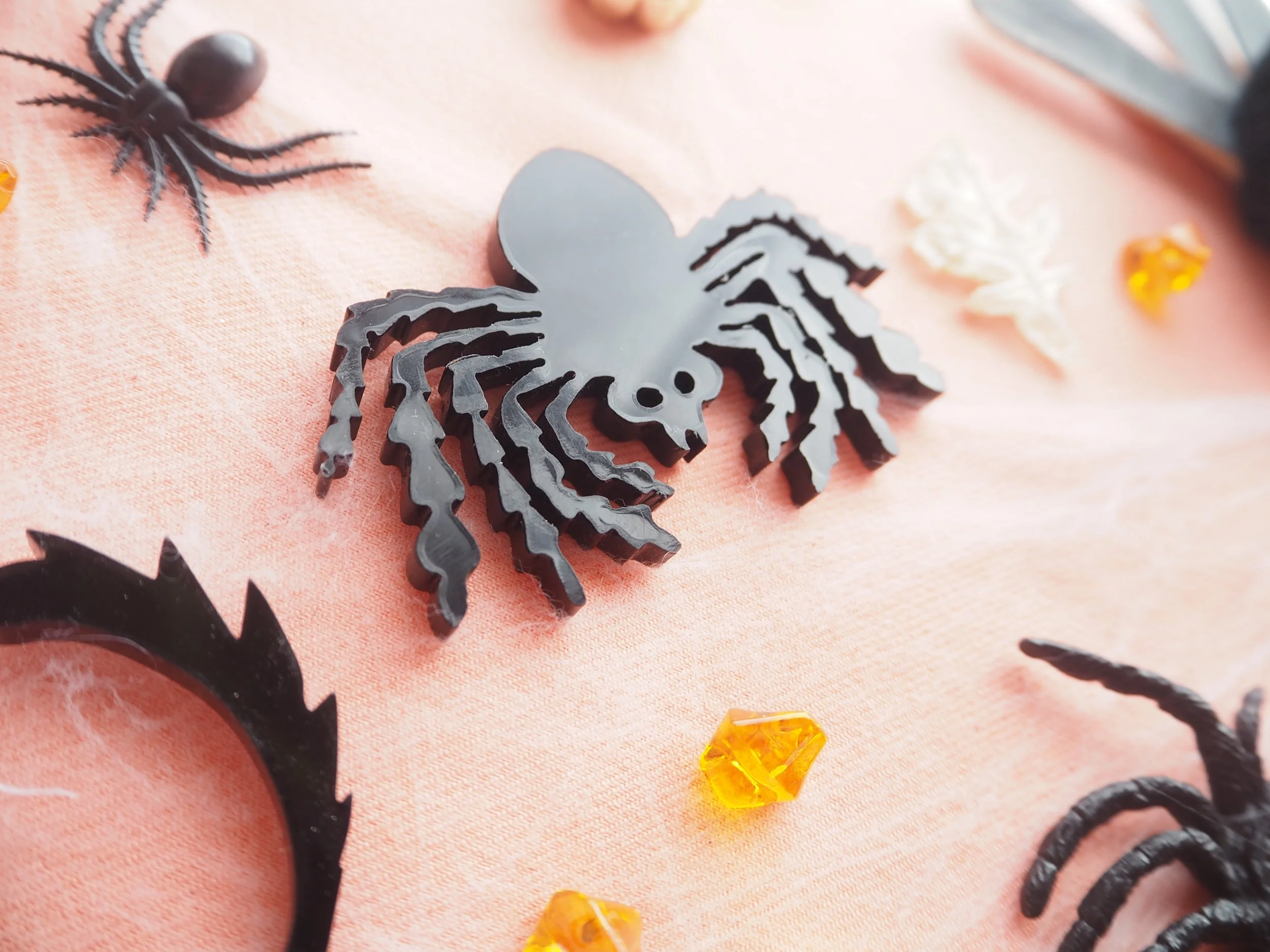 Halloween Garland Pieces050178.JPG