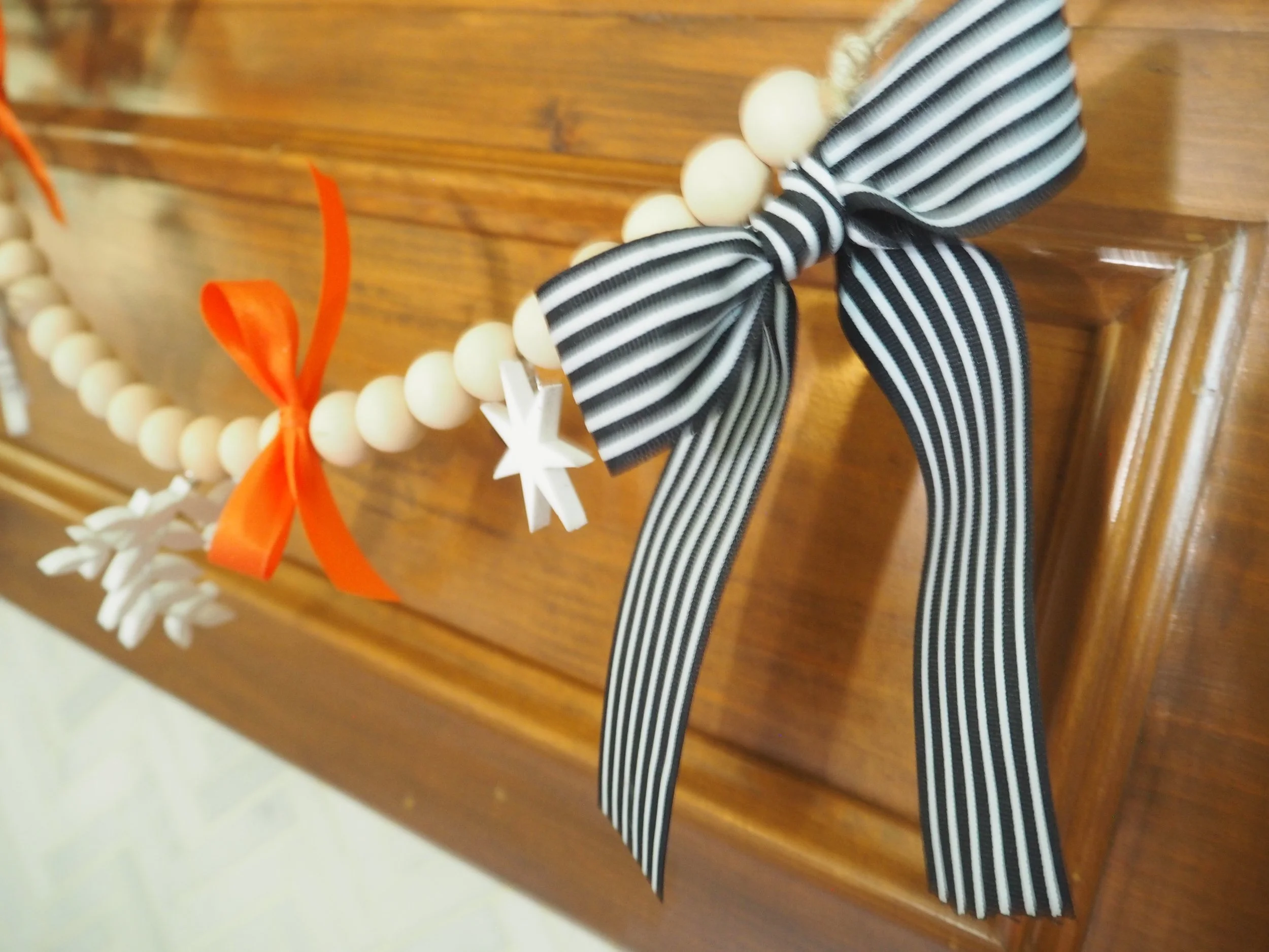 Halloween Garland Pieces060289.JPG