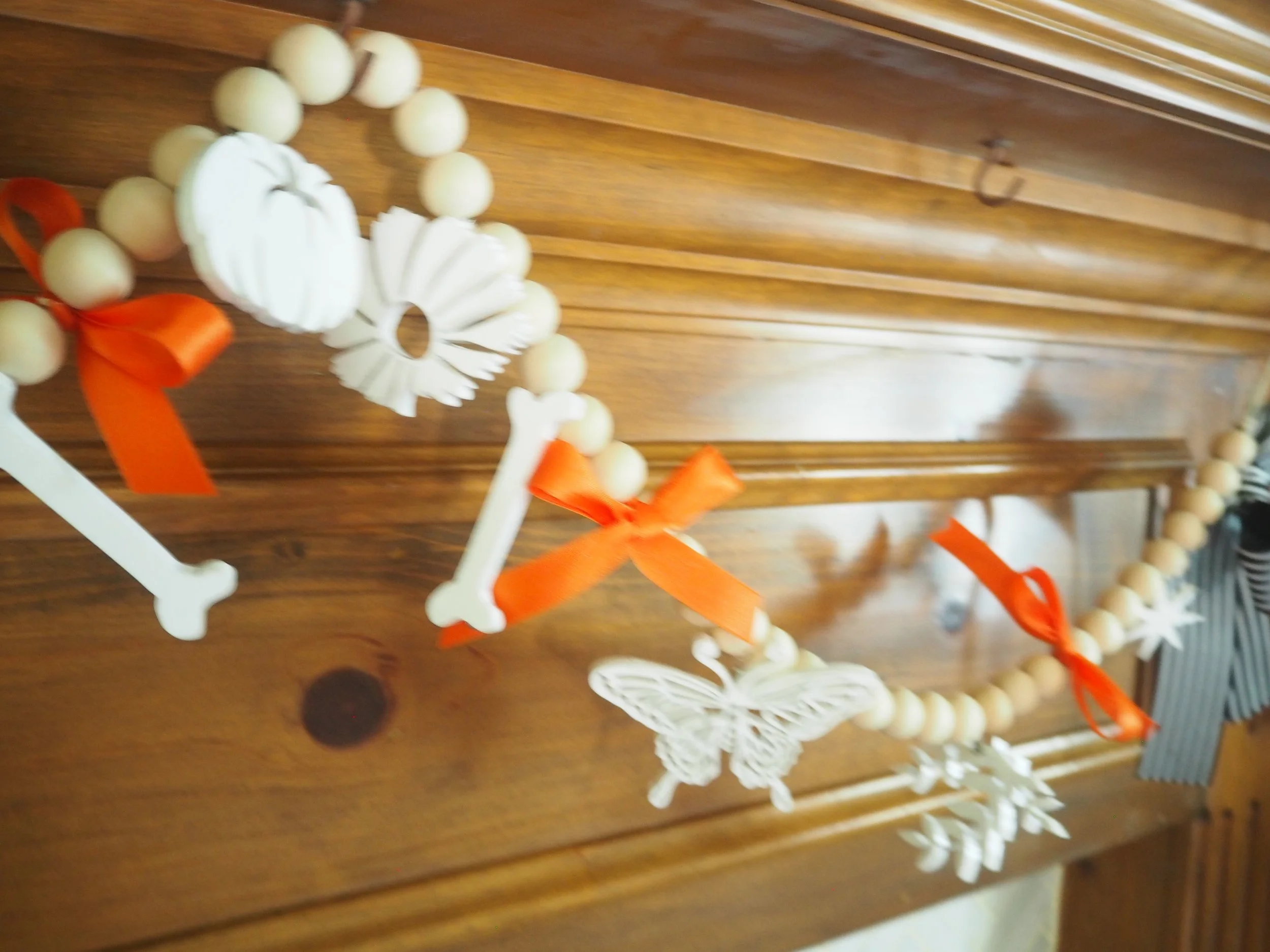 Halloween Garland Pieces060306.JPG