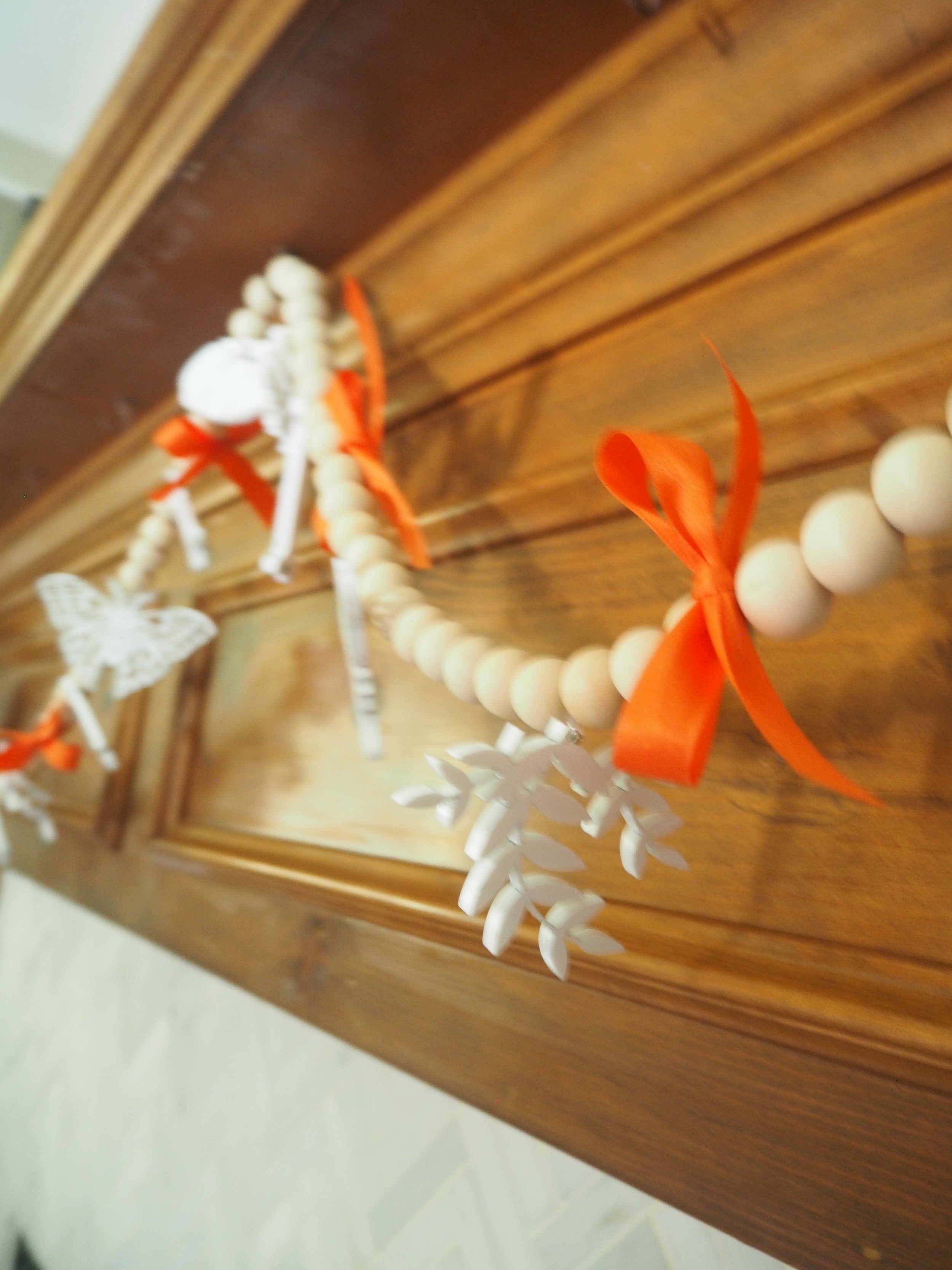 Halloween Garland Pieces060282.JPG
